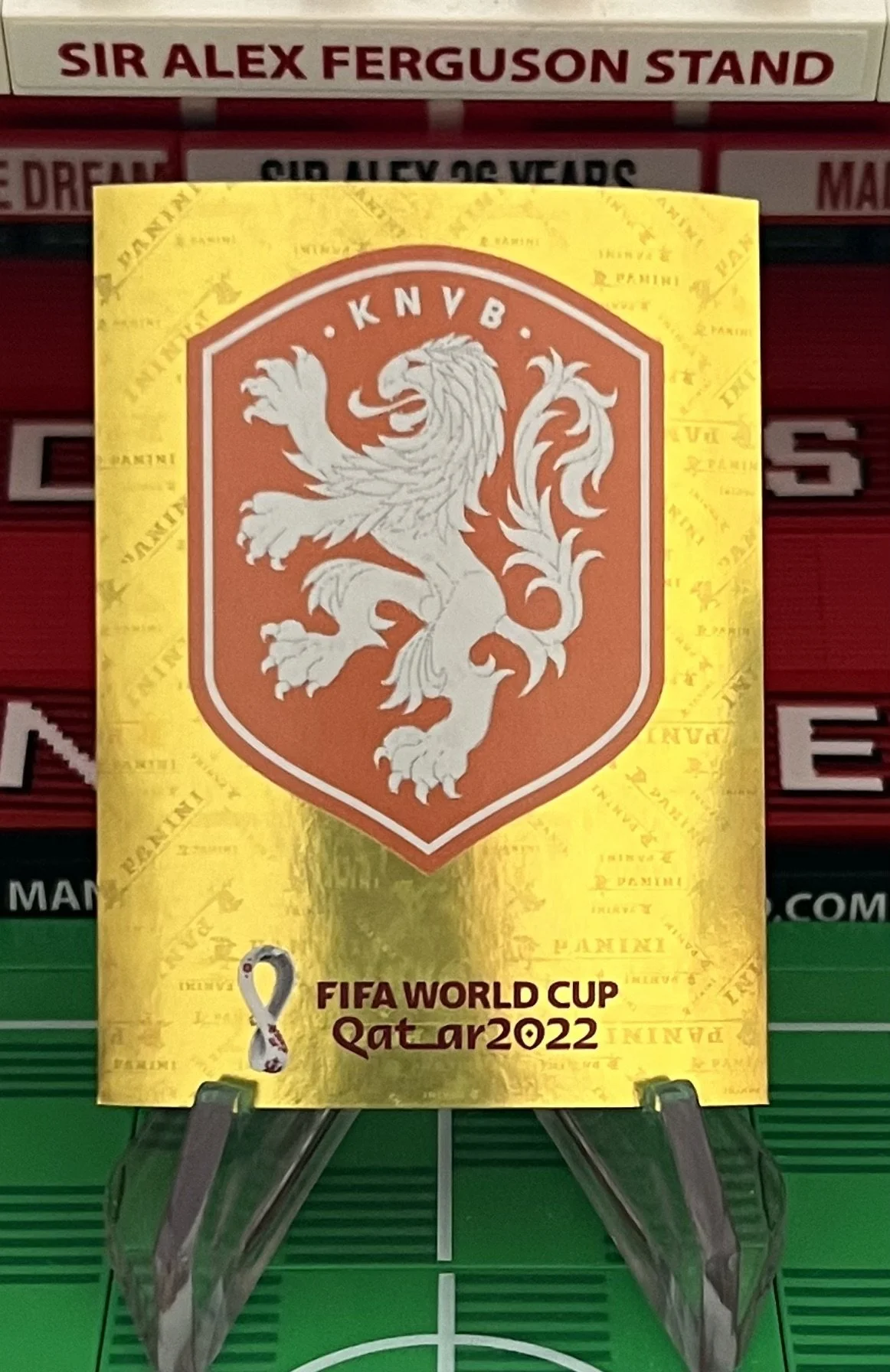 netherlands badge world cup qatar panini sticker