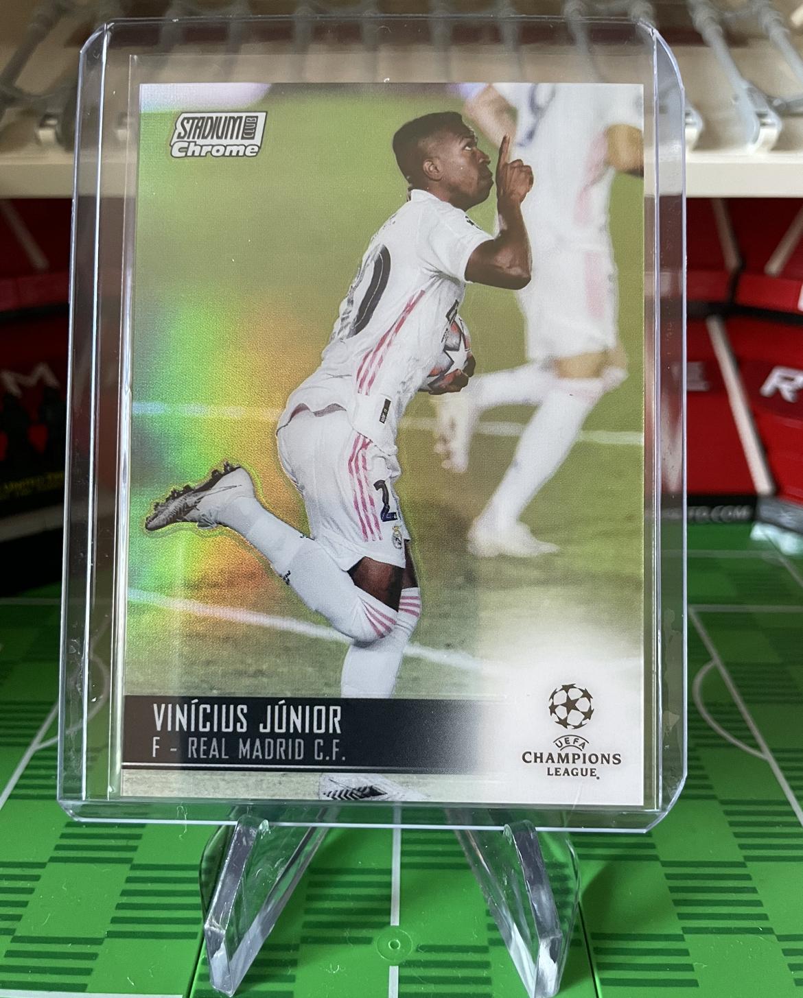 vinicius junior 2021 topps stadium club chrome base card