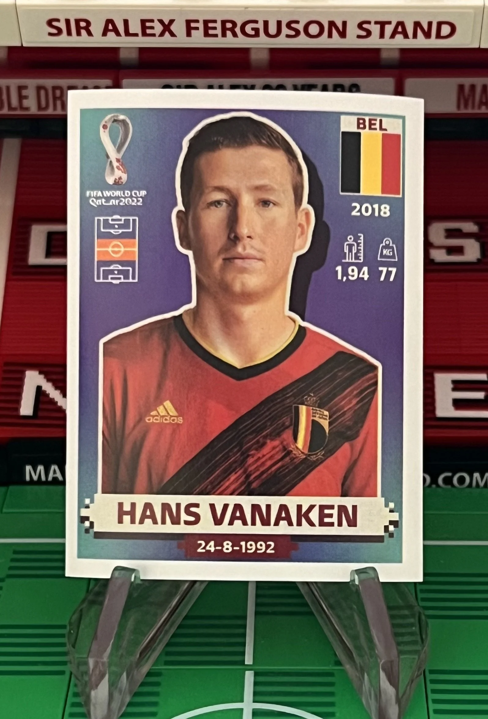 hans vanaken world up qatar panini sticker