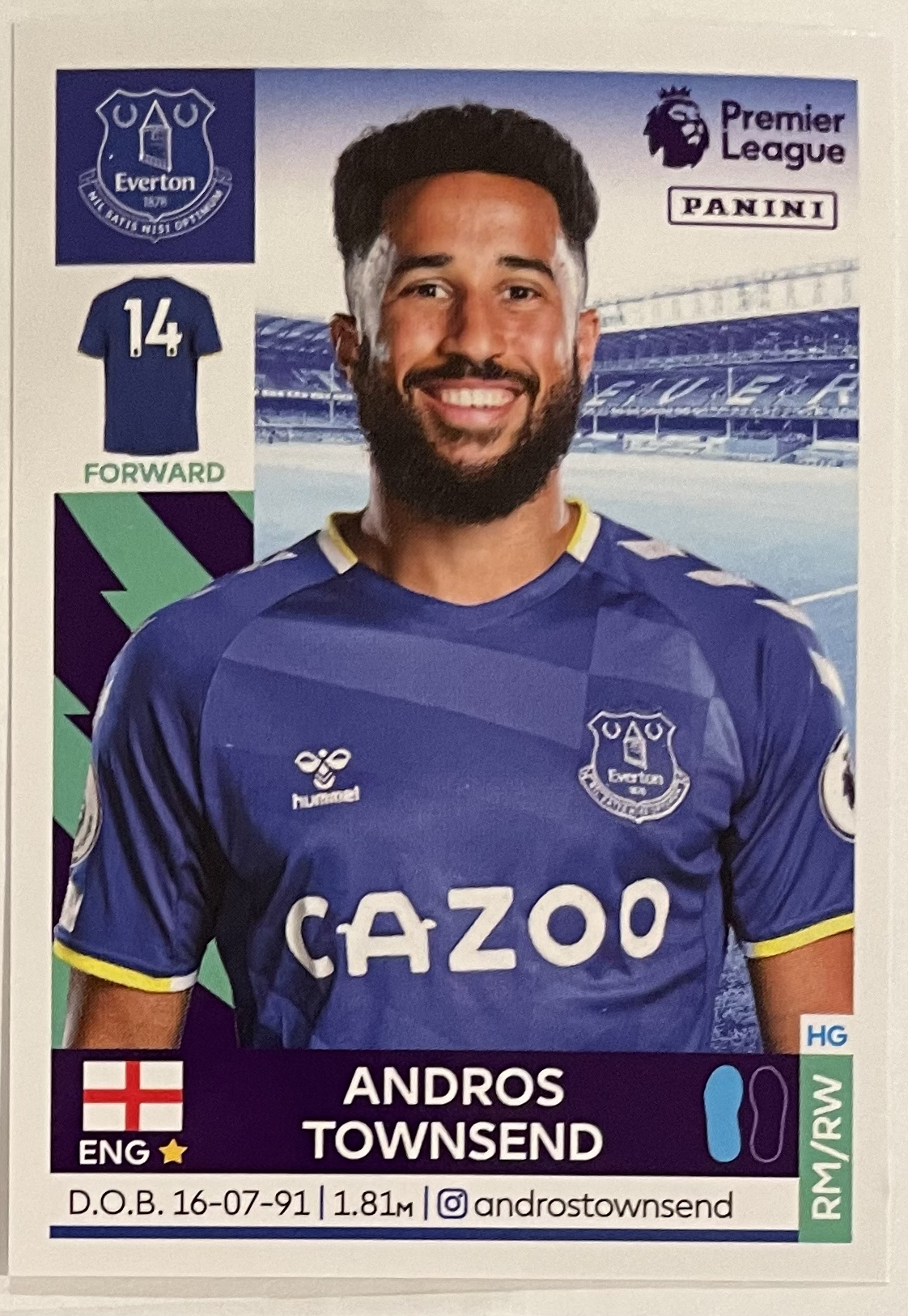 andros townsend 2022 panini sticker