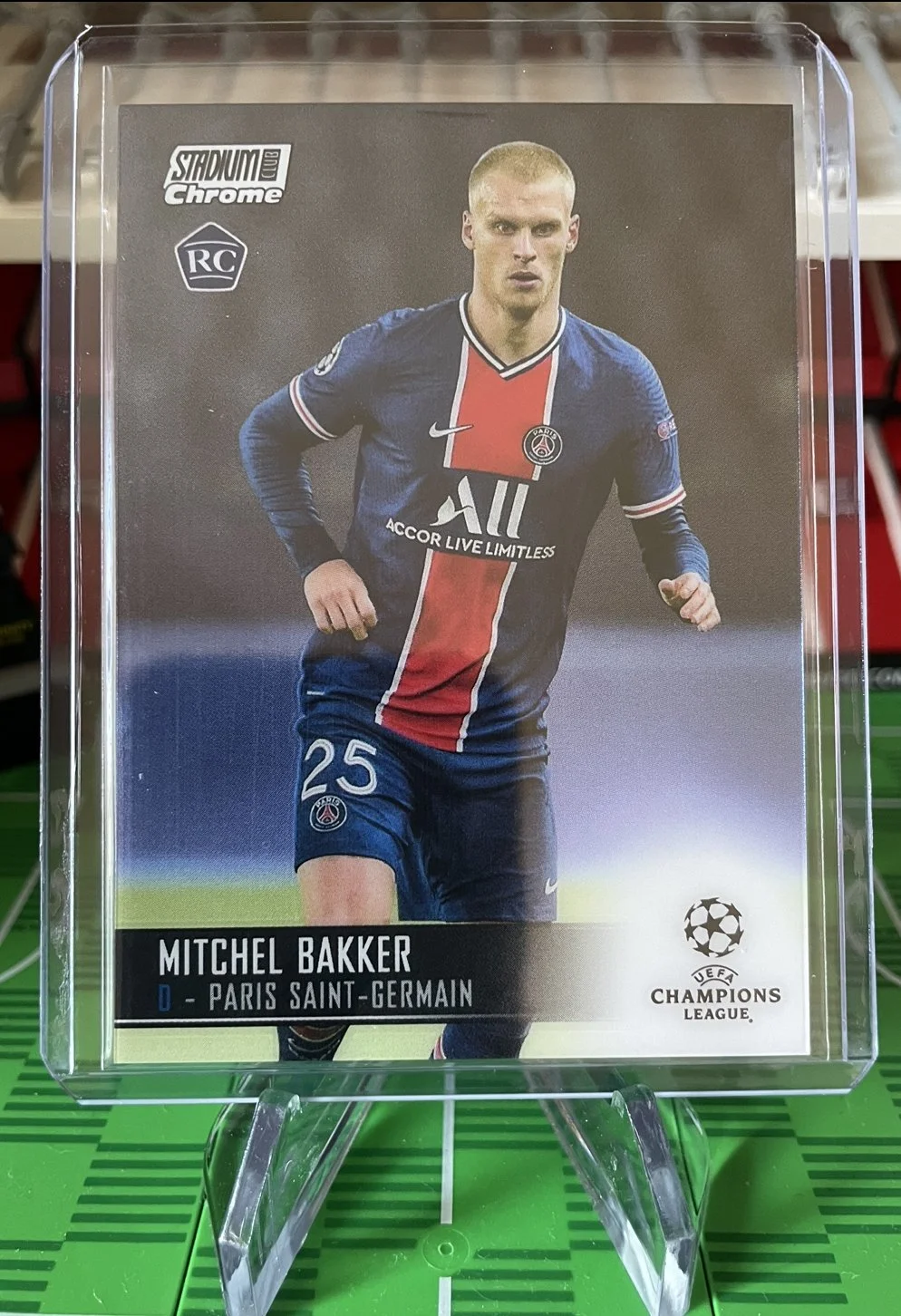 mitchel bakker rookie card