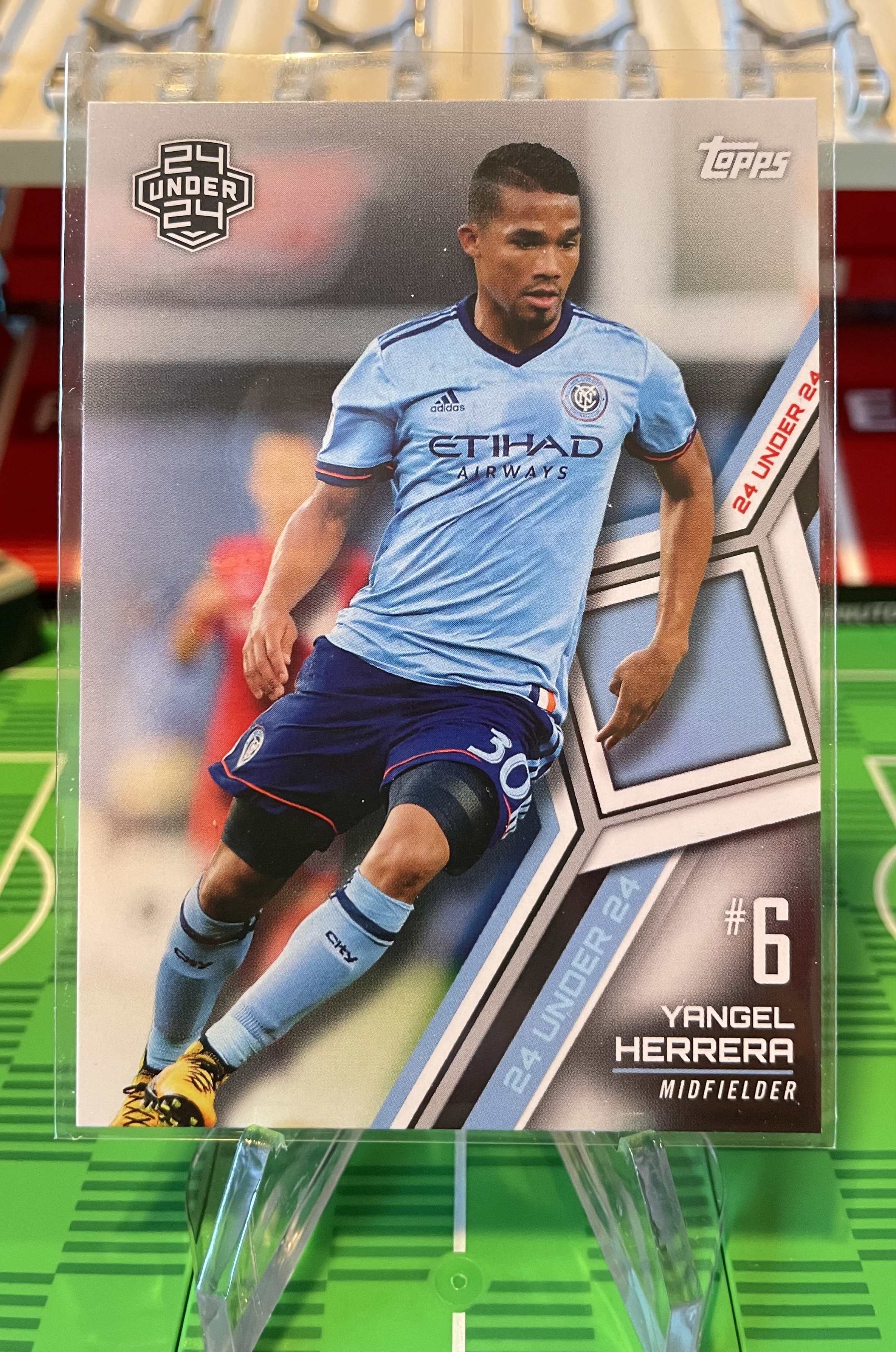 yangel herrera rookie card 24 under 24