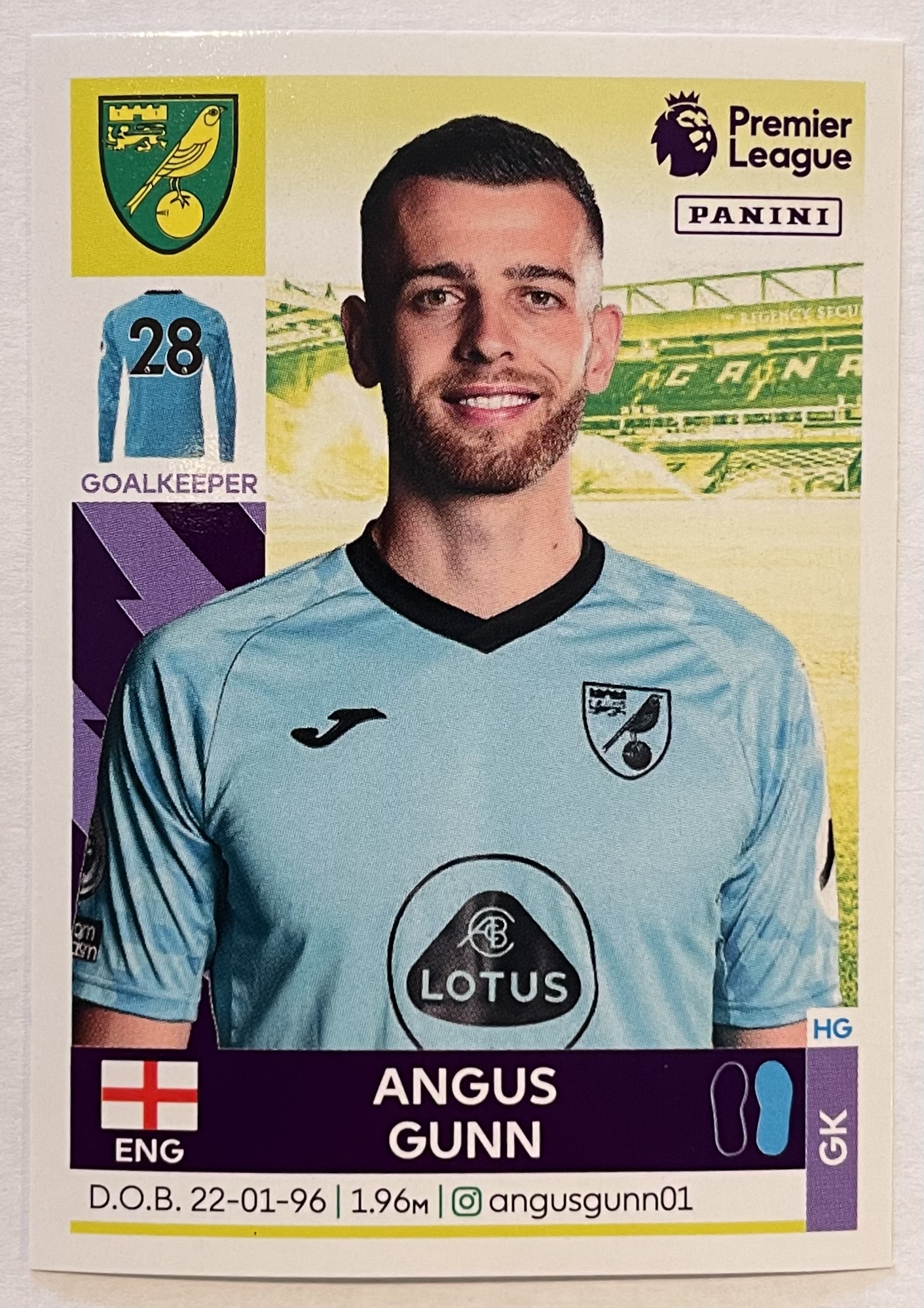 angus gunn 2022 panini sticker