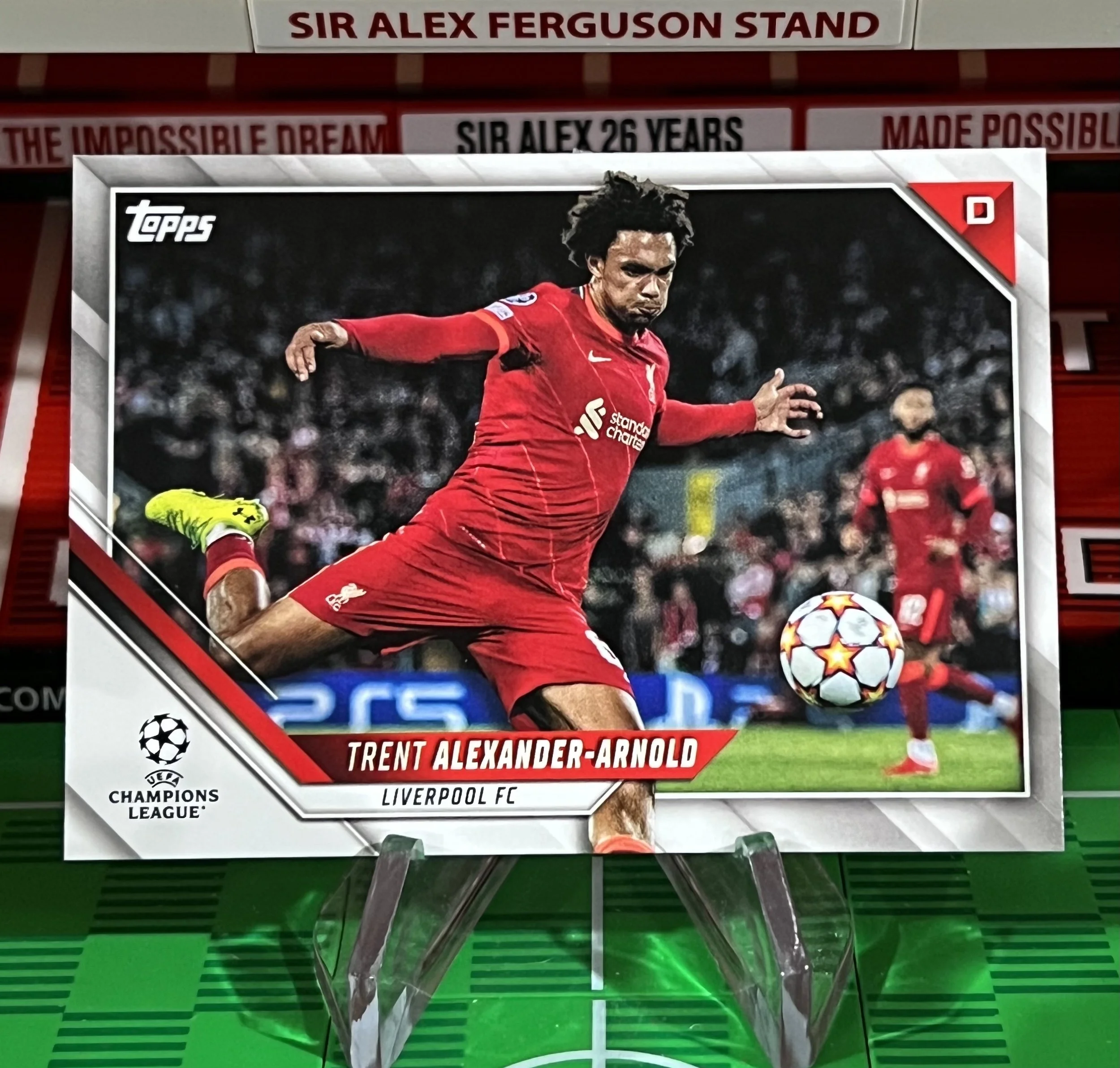 trent alexander 2022 topps uefa champions league card