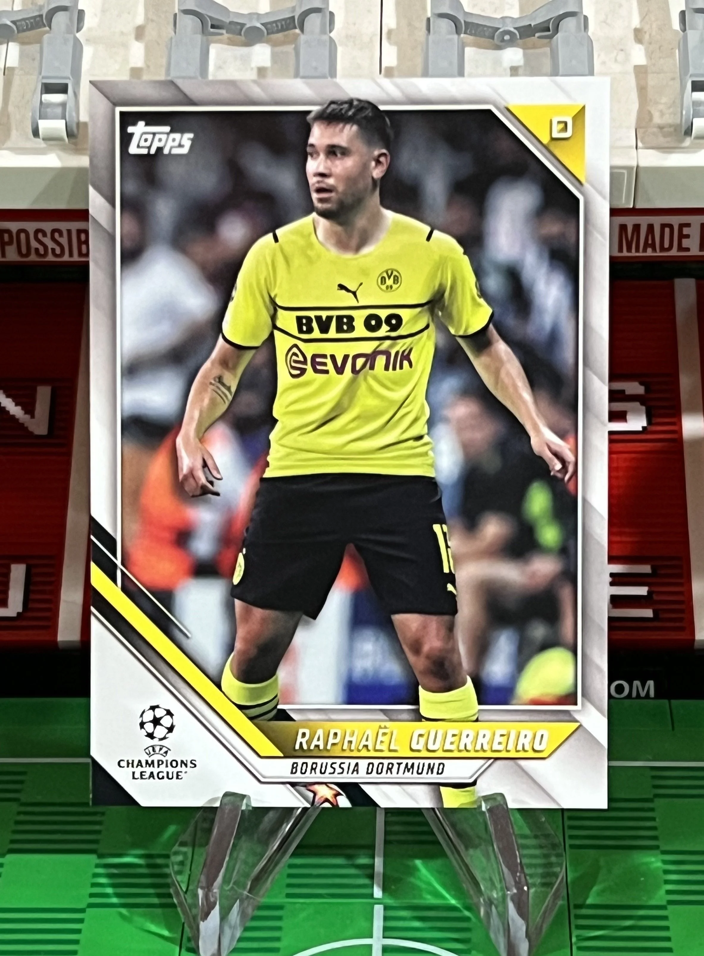 raphael guerreiro 2022 topps uefa champions league card