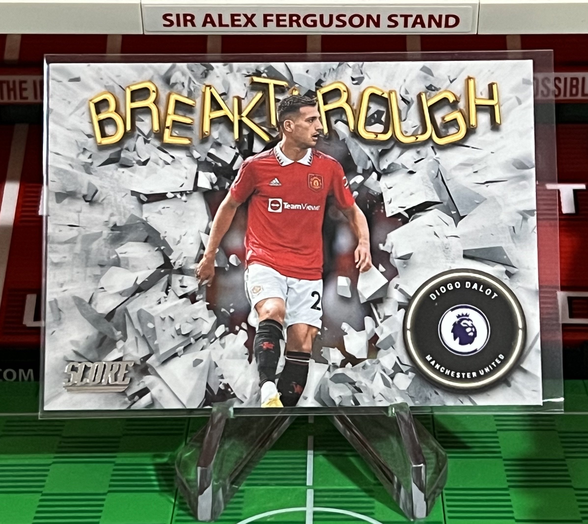 diogo dalot 2023 Panini Score breakthrough Card