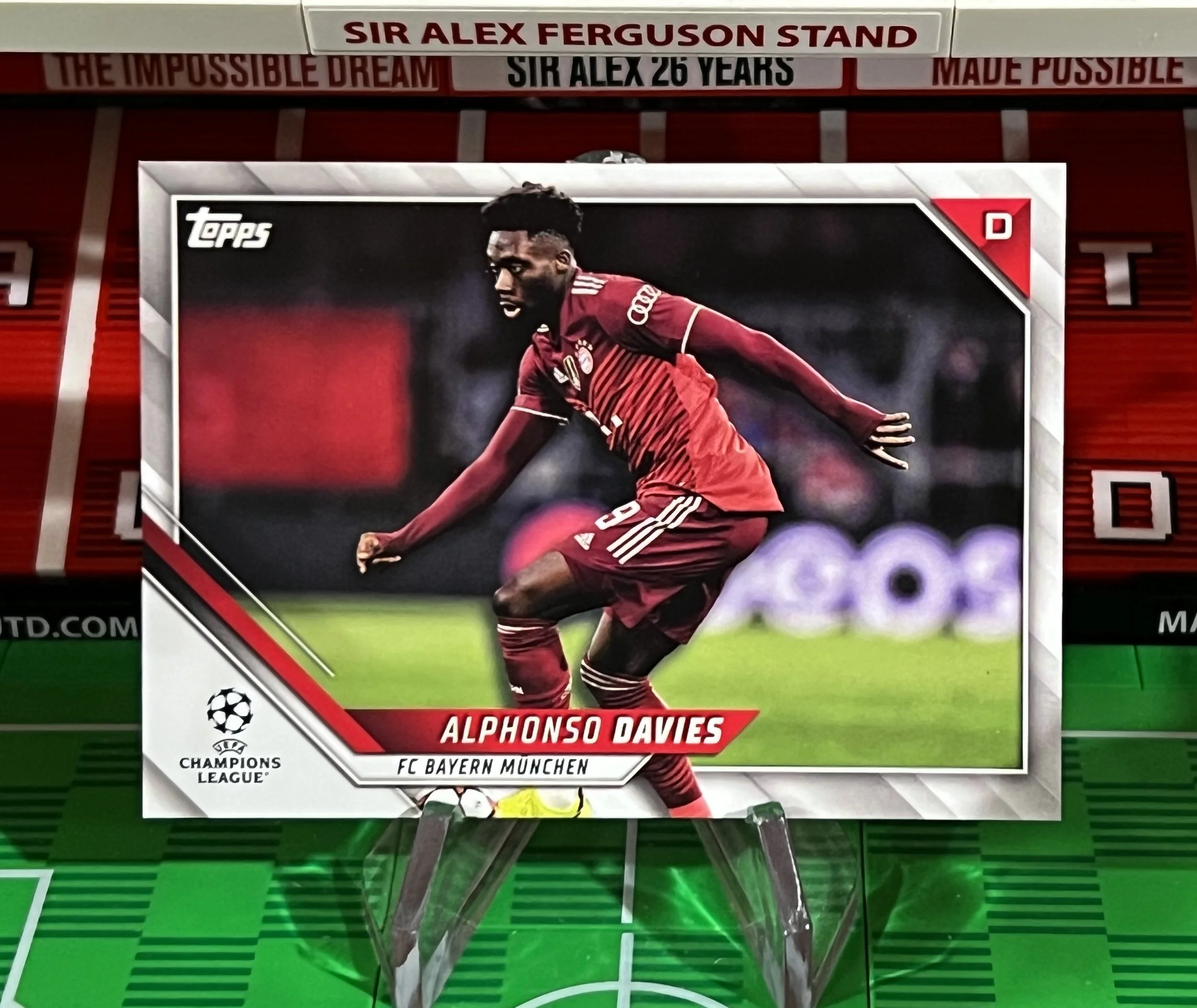 alphonso davies 2022 Topps UEFA Champions League Card