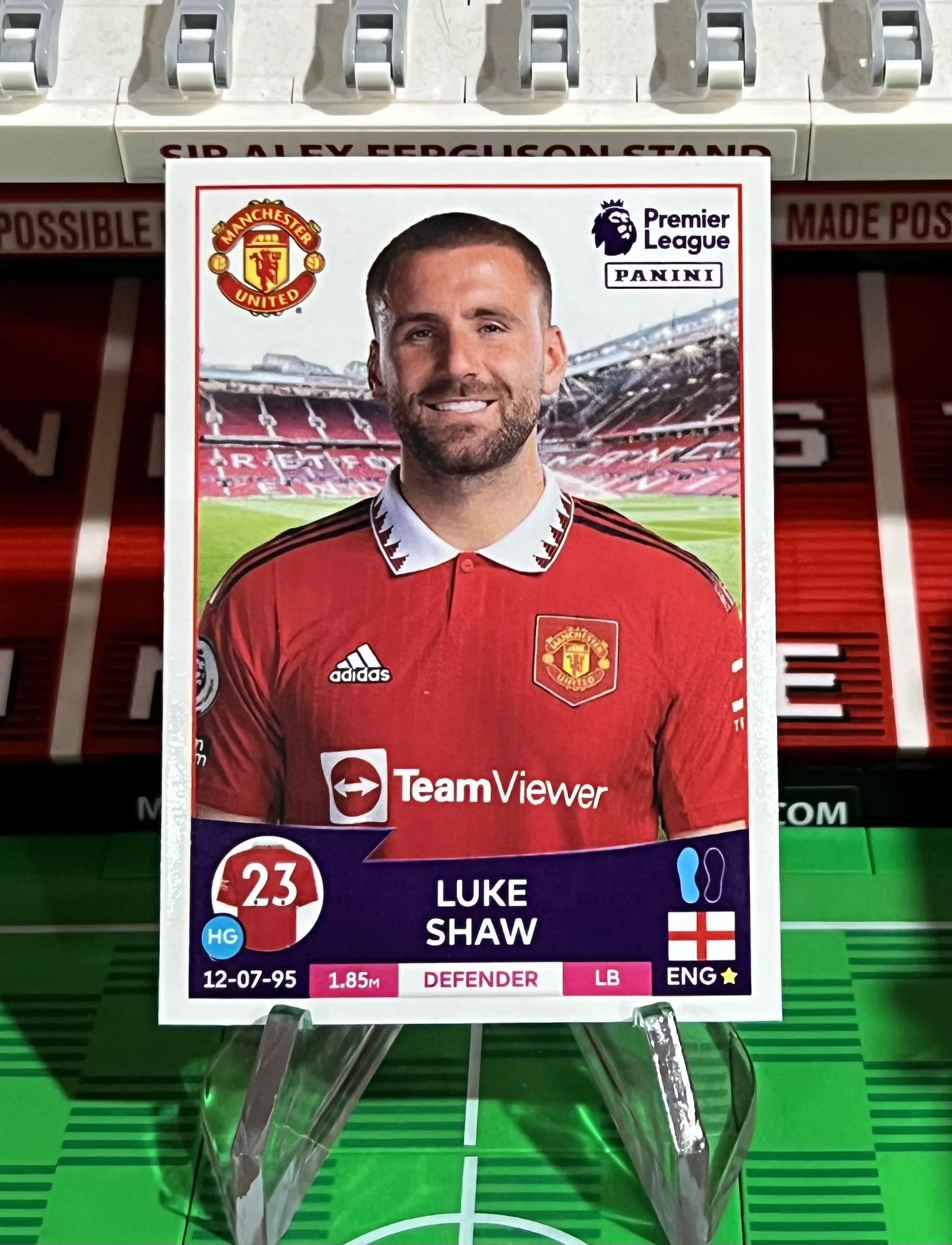 luke shaw 2023 panini sticker