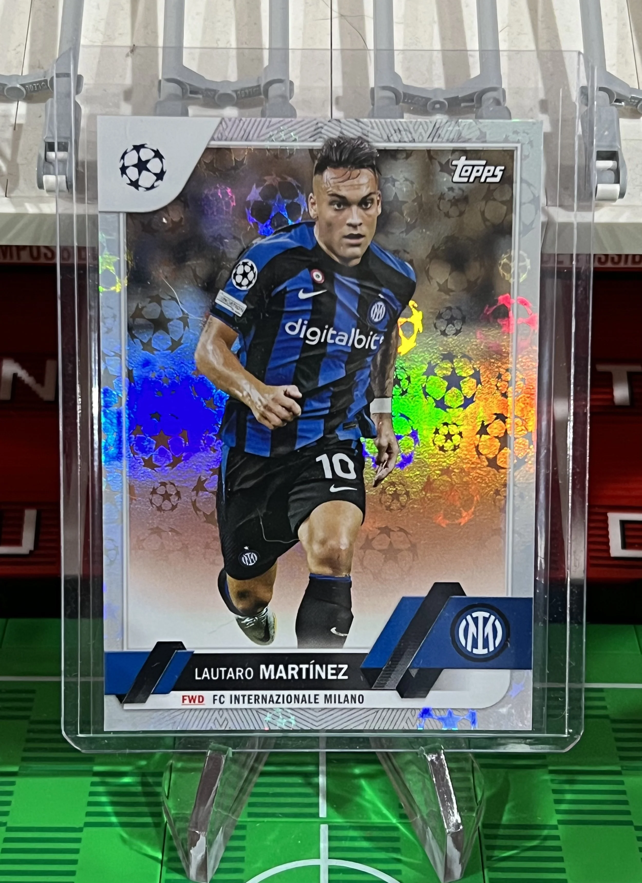 lautaro martinez 2023 topps club competitions starball foil card