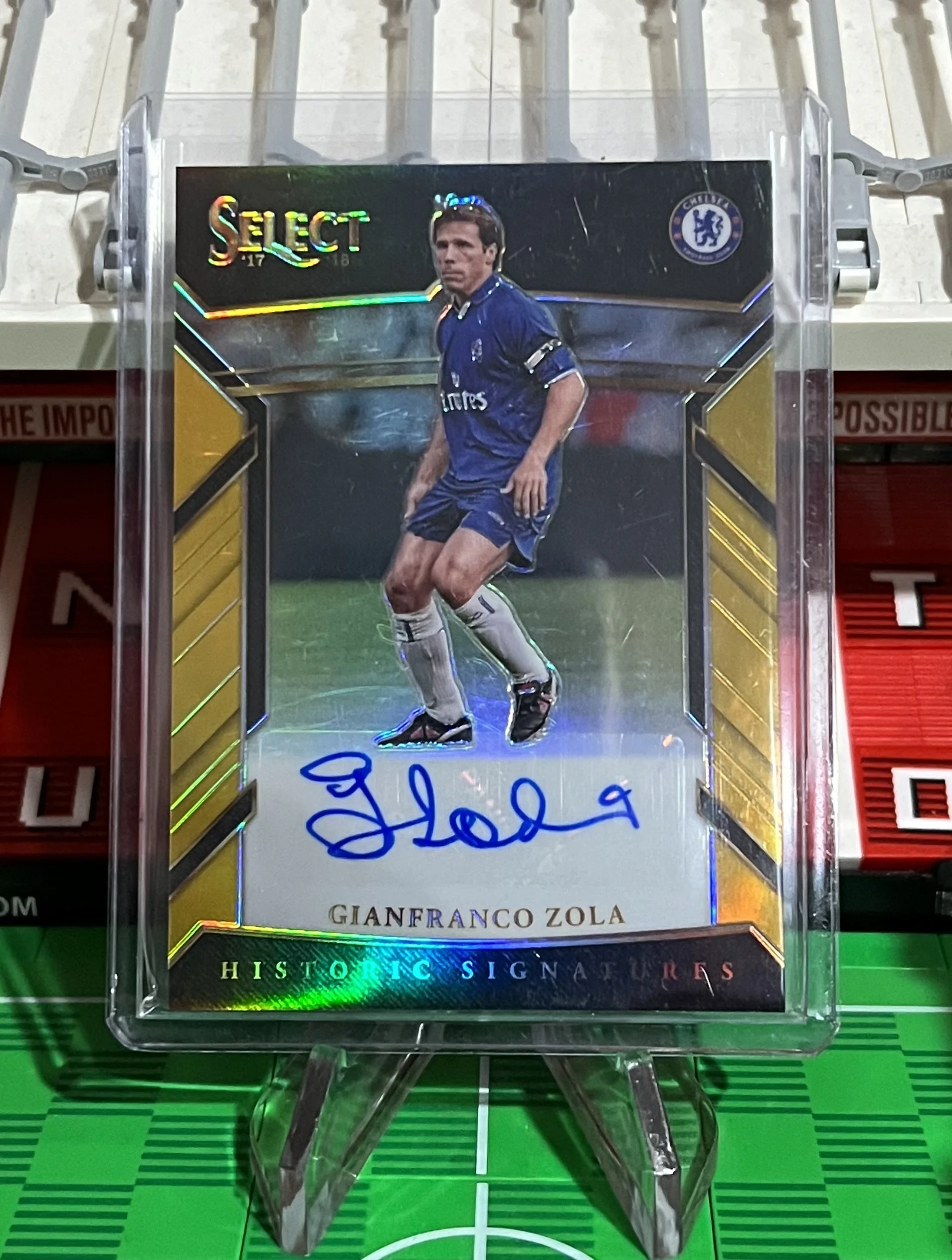 gianfranco zola panini signed card