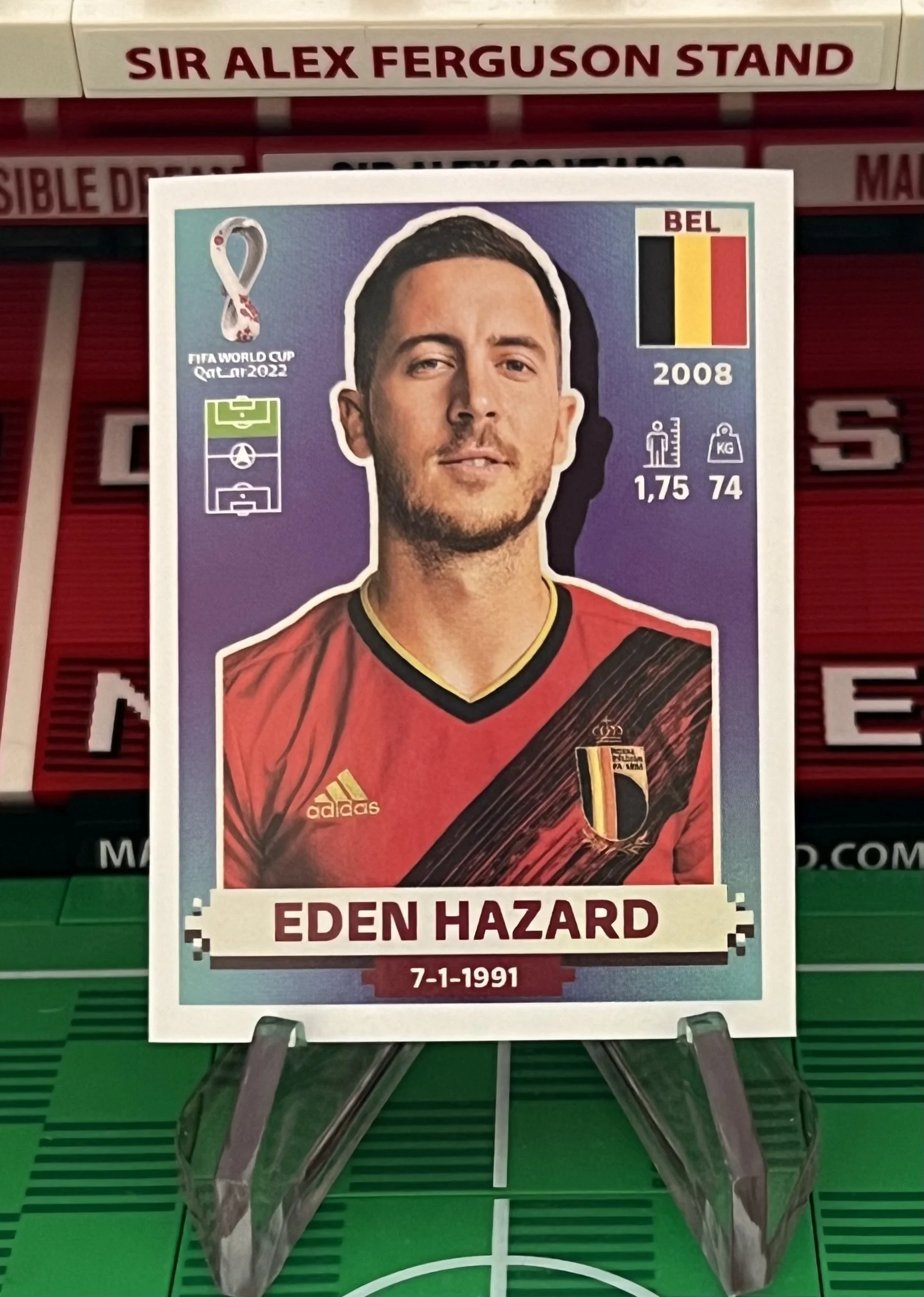 eden hazard world cup qatar panini sticker