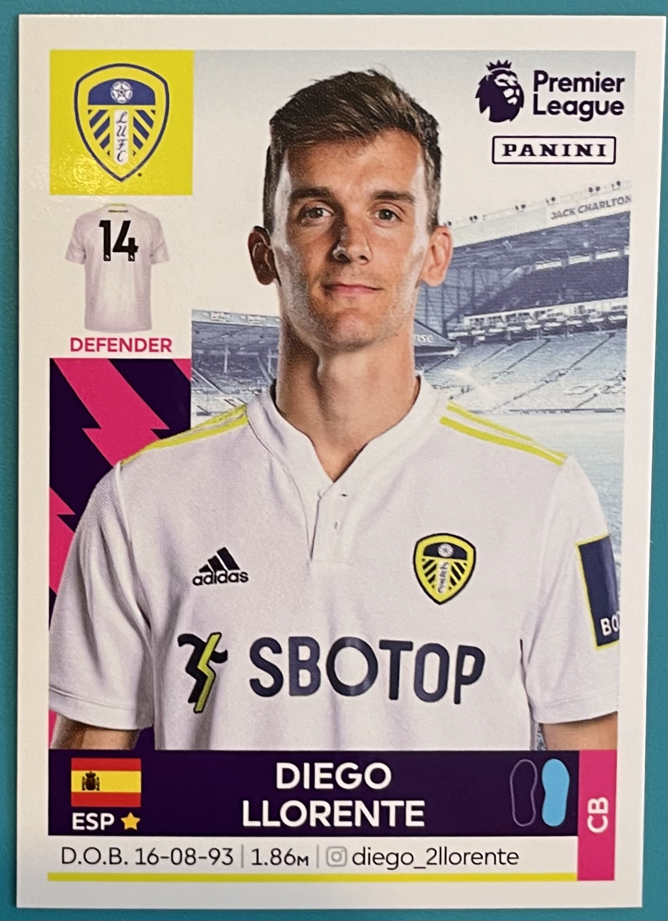 diego llorente 2022 panini sticker