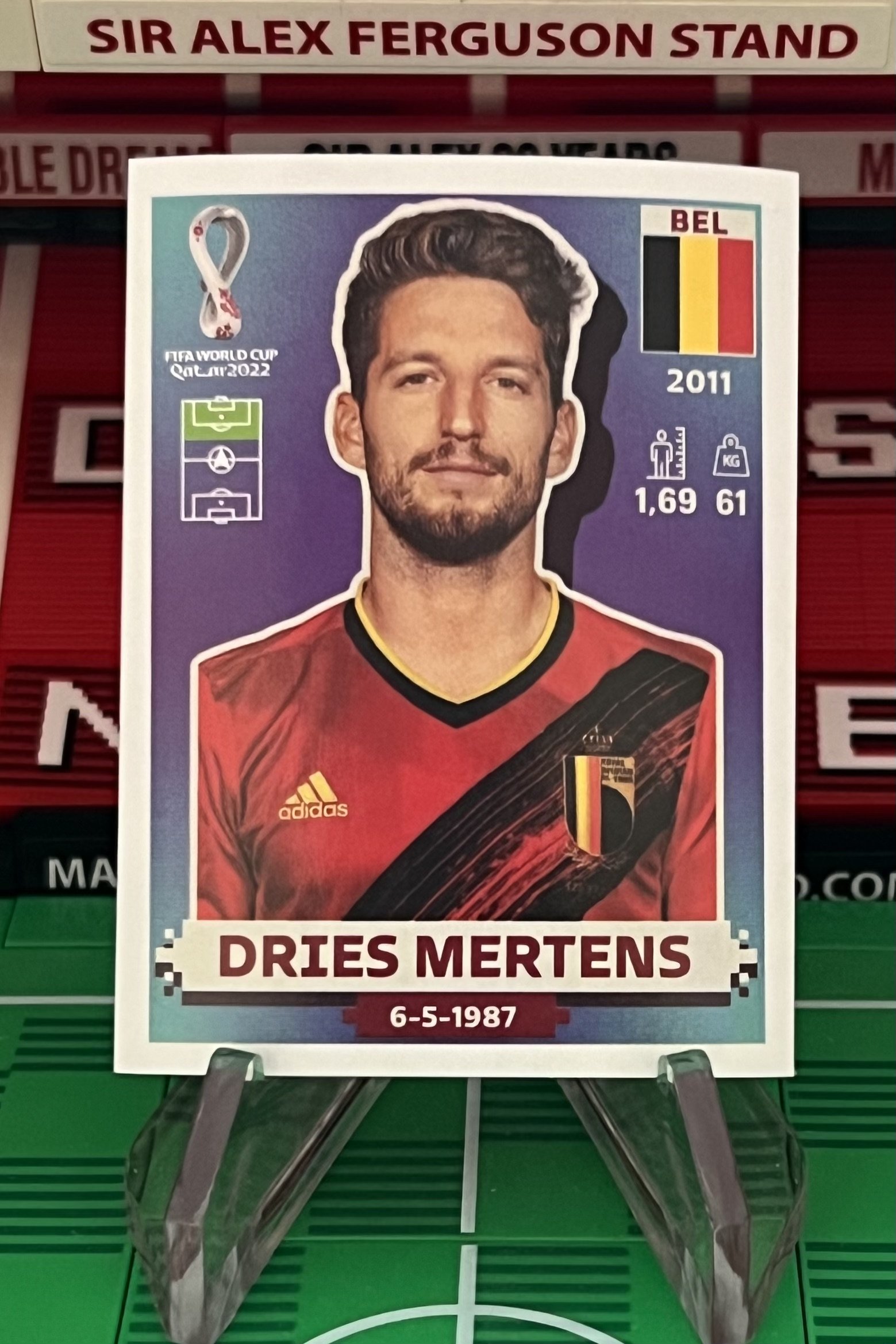 dries mertens world cup qatar panini sticker