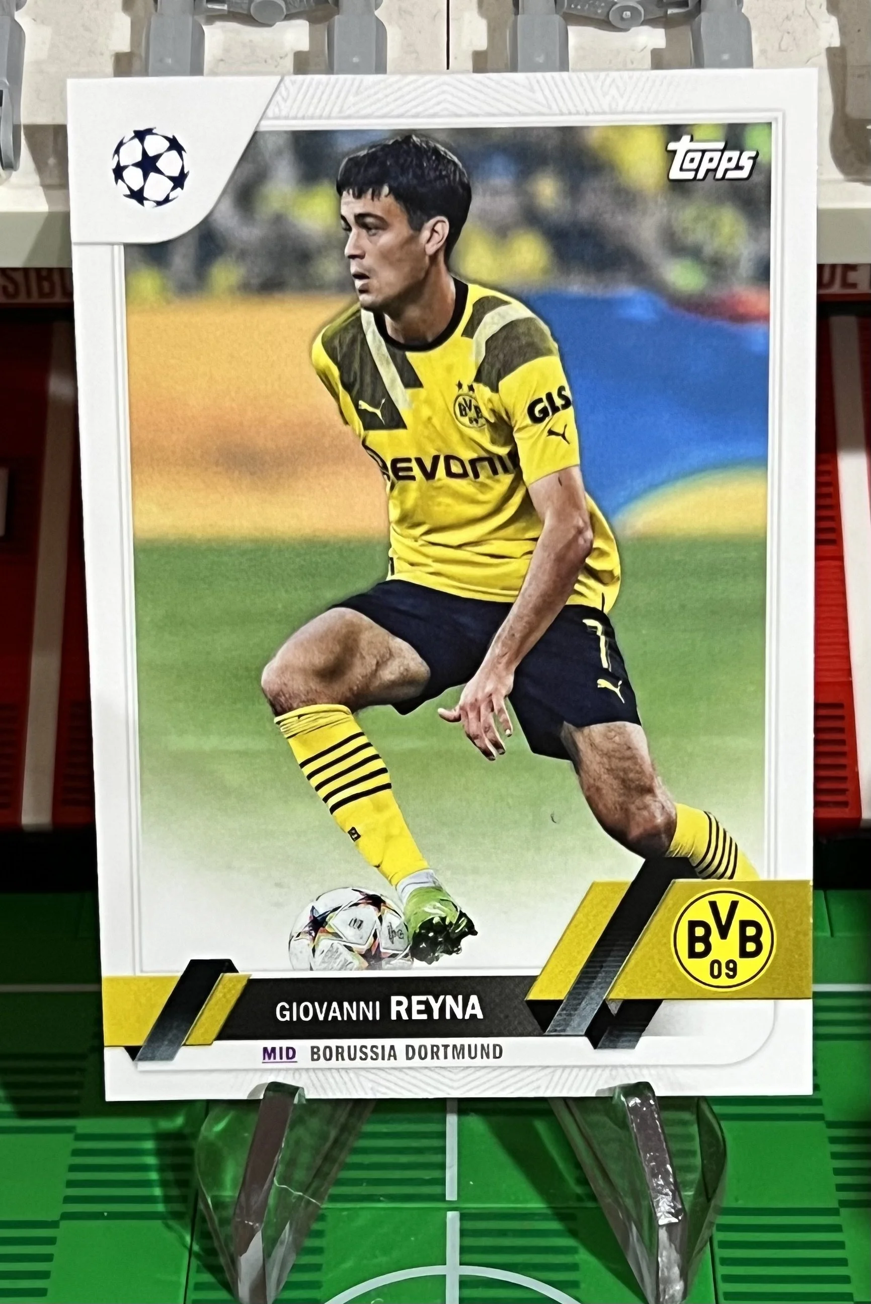 giovanni reyna 2023 Topps UEFA Club Competitions Card