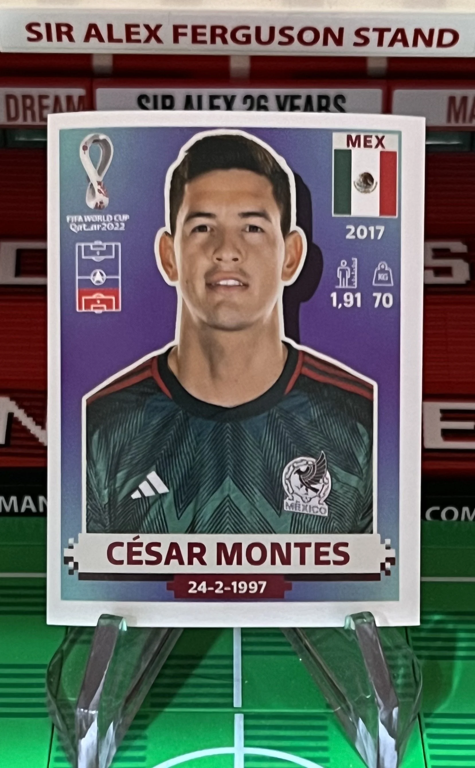 cesar montes world cup qatar panini sticker