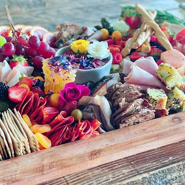Gracious words are like a honeycomb 🍯, sweetness to the soul and HEALTH to the body.. 🧀🍇💛🧡