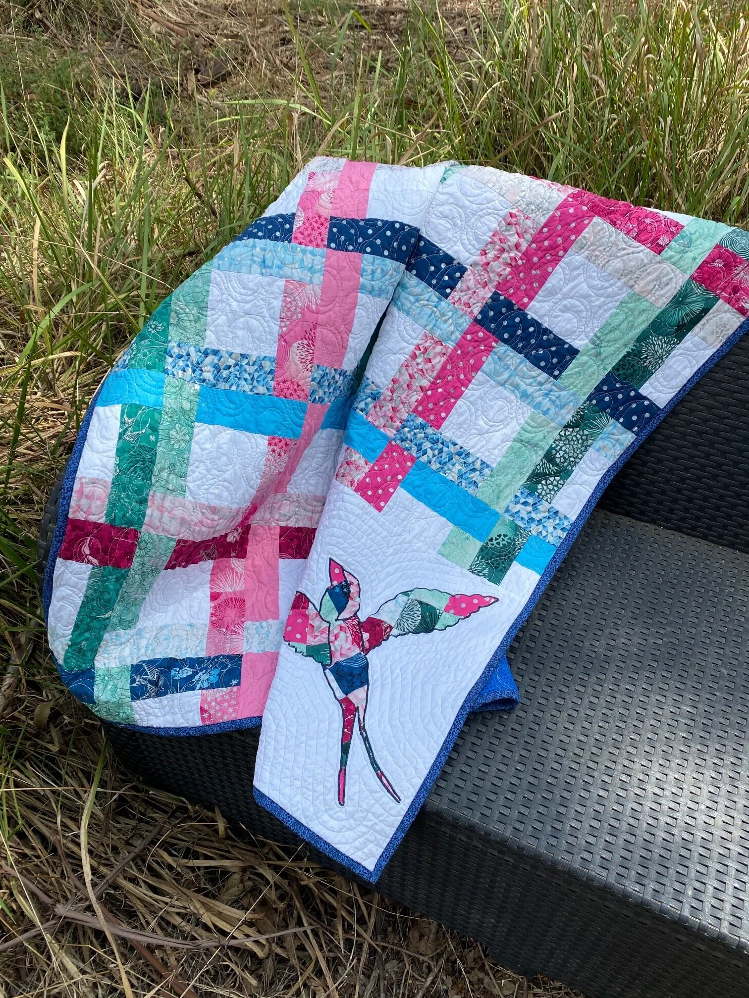 Weave Quilt with Flying Bird