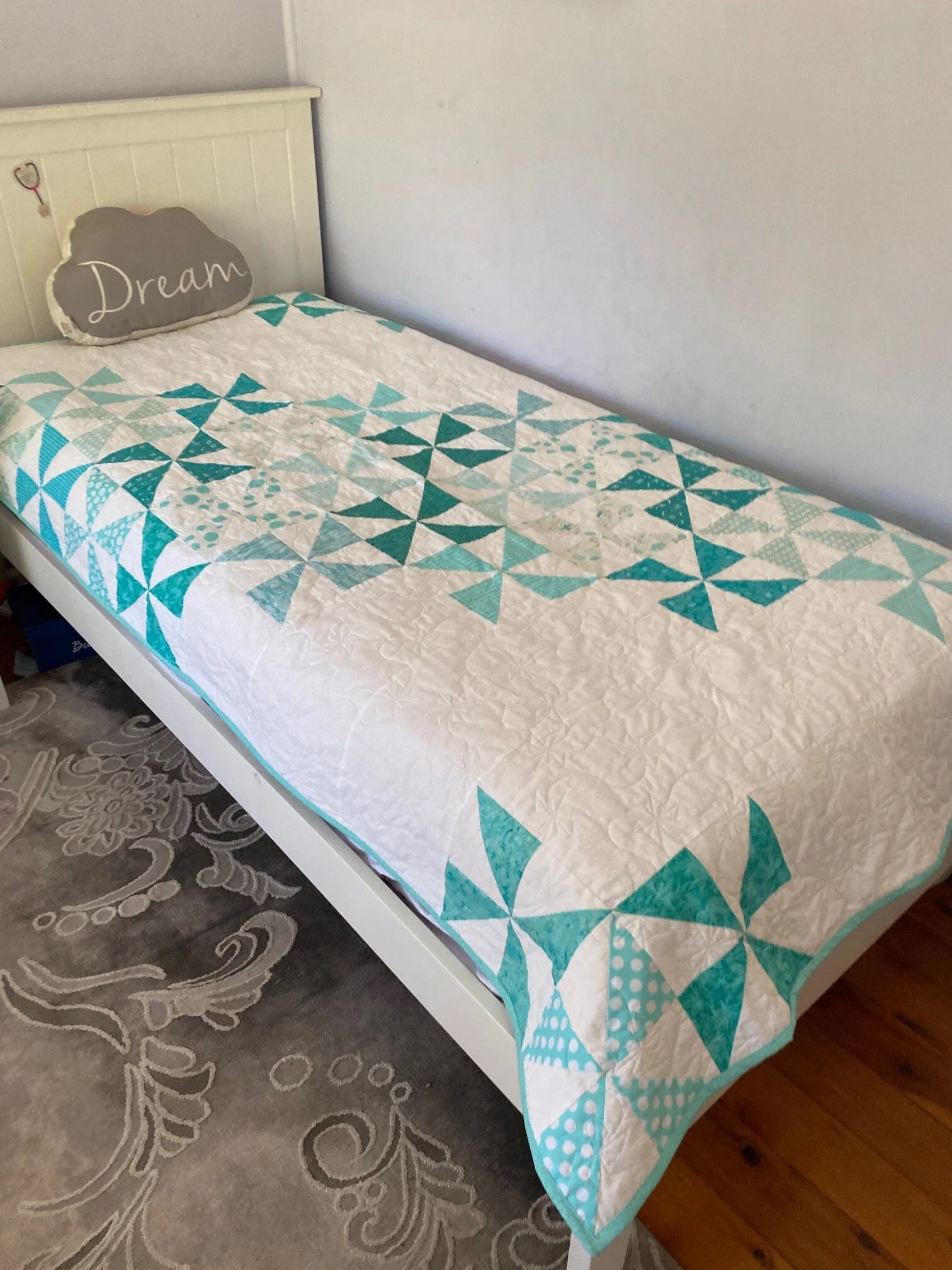 700E612E-847B-4D9F-B0C6-220005A57F33