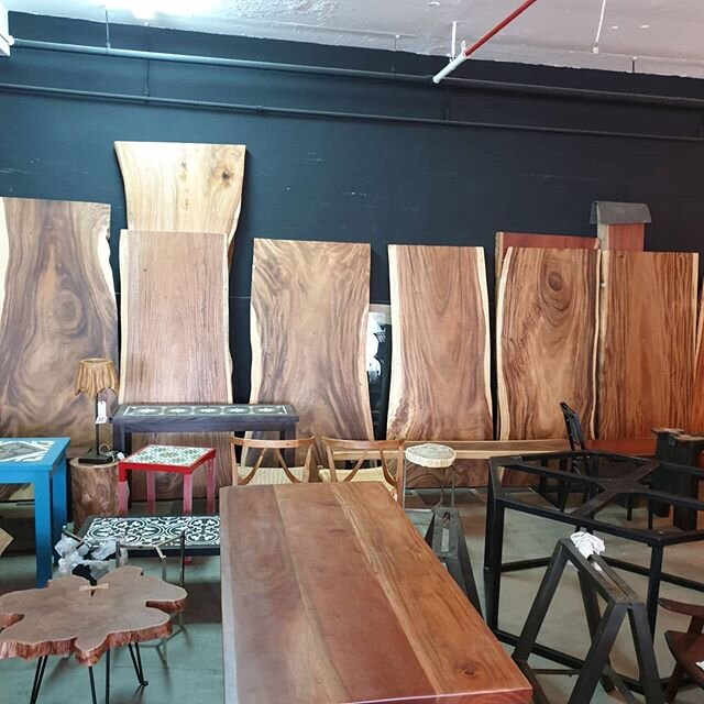 Showroom OpeningThis Weekend! Your table is here!
#ArthurZaaro
#madeinsingapore
#sustainablility