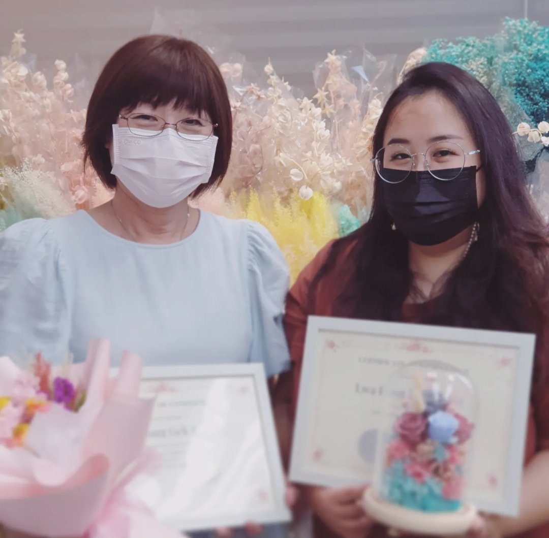 Preserved Flower Foundation Course — Flower & Ko