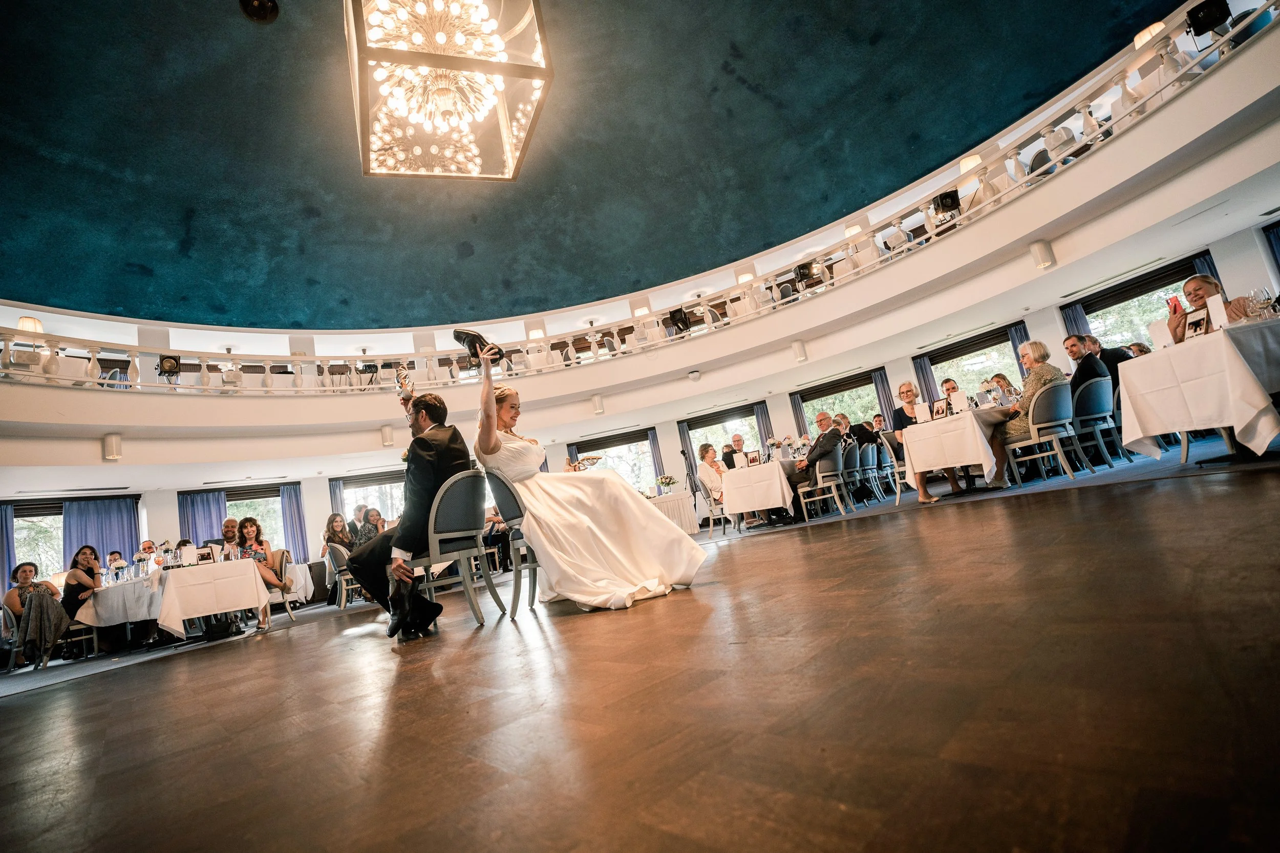 Dokumentaarinen hääkuvaus - Johanna &amp; Devendra | Kalastajantorppa, Helsinki | SAMI TURUNEN