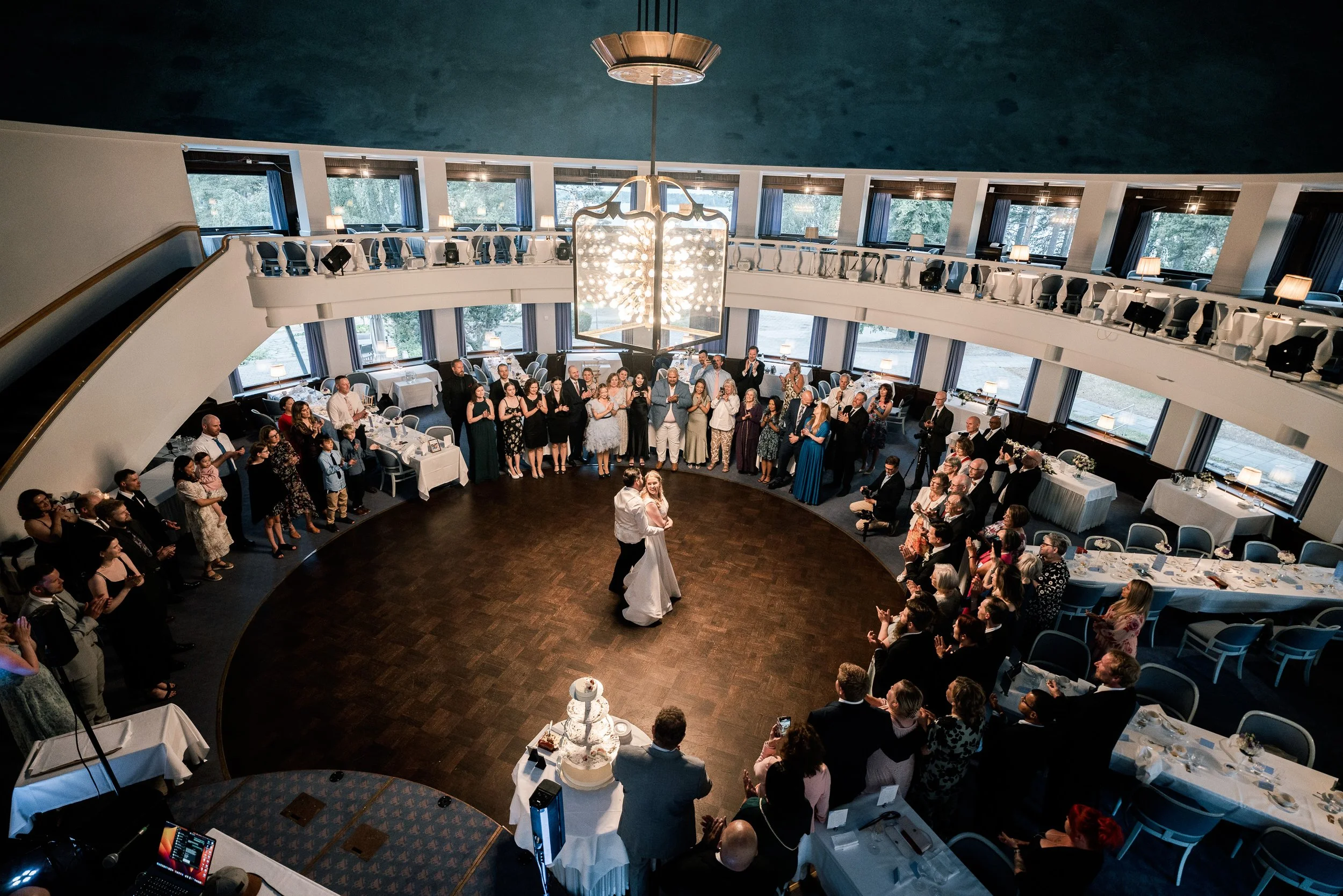 Dokumentaarinen hääkuvaus - Johanna &amp; Devendra | Kalastajantorppa, Helsinki | SAMI TURUNEN