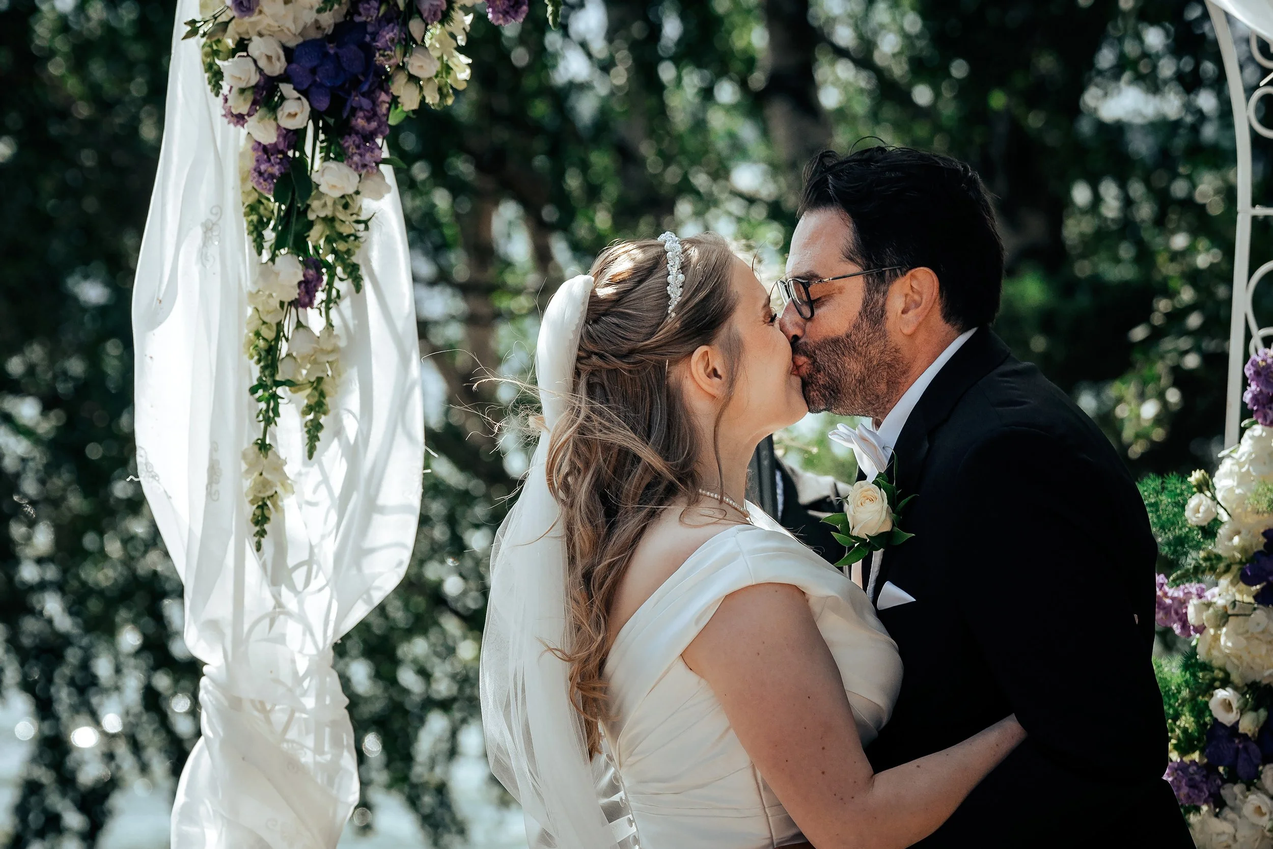 Dokumentaarinen hääkuvaus - Johanna &amp; Devendra | Kalastajantorppa, Helsinki | SAMI TURUNEN