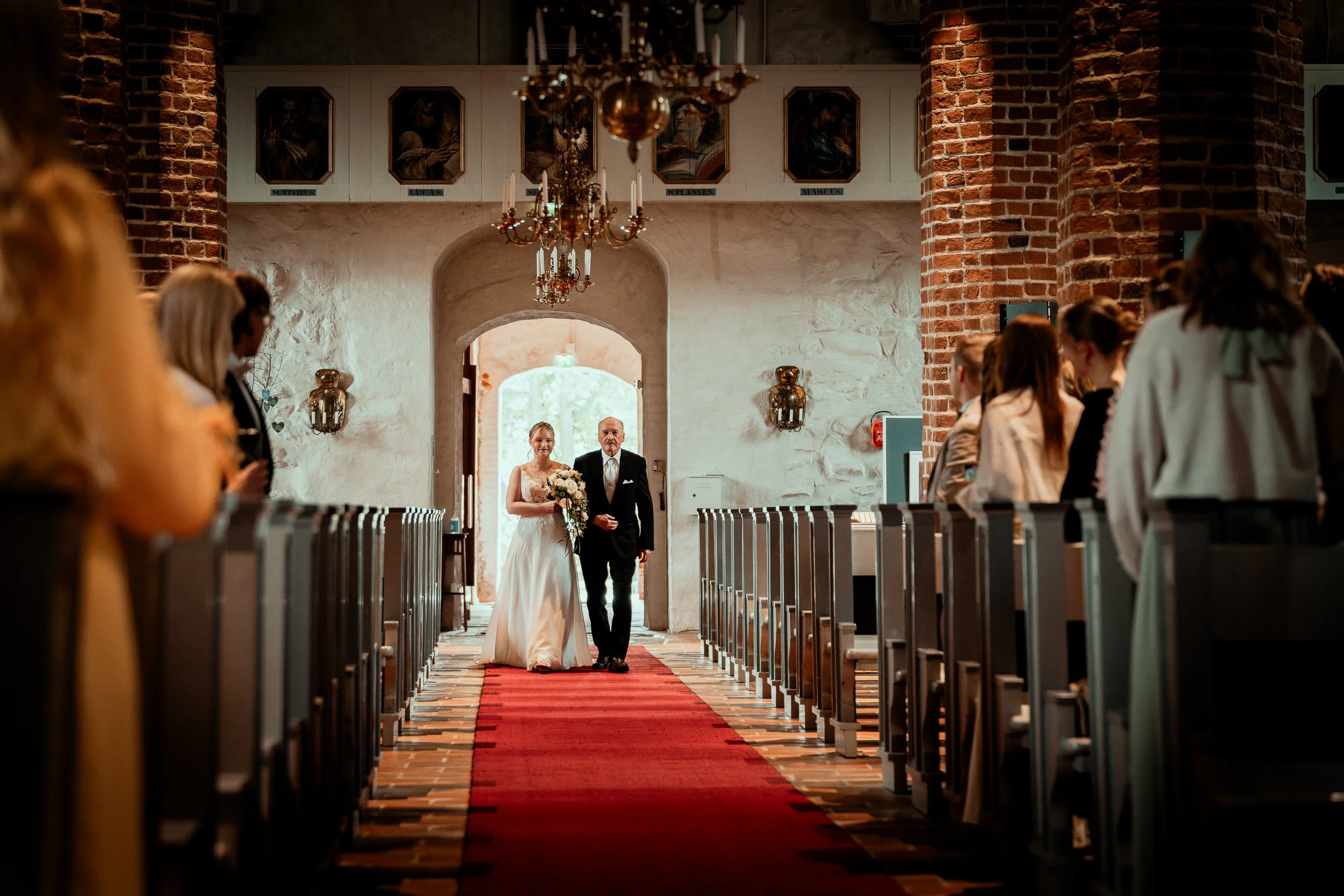 Hääkuvaus | Kemiön kirkko, Kemiö | Maria & Joonas | Hääkuvaaja SAMI TURUNEN