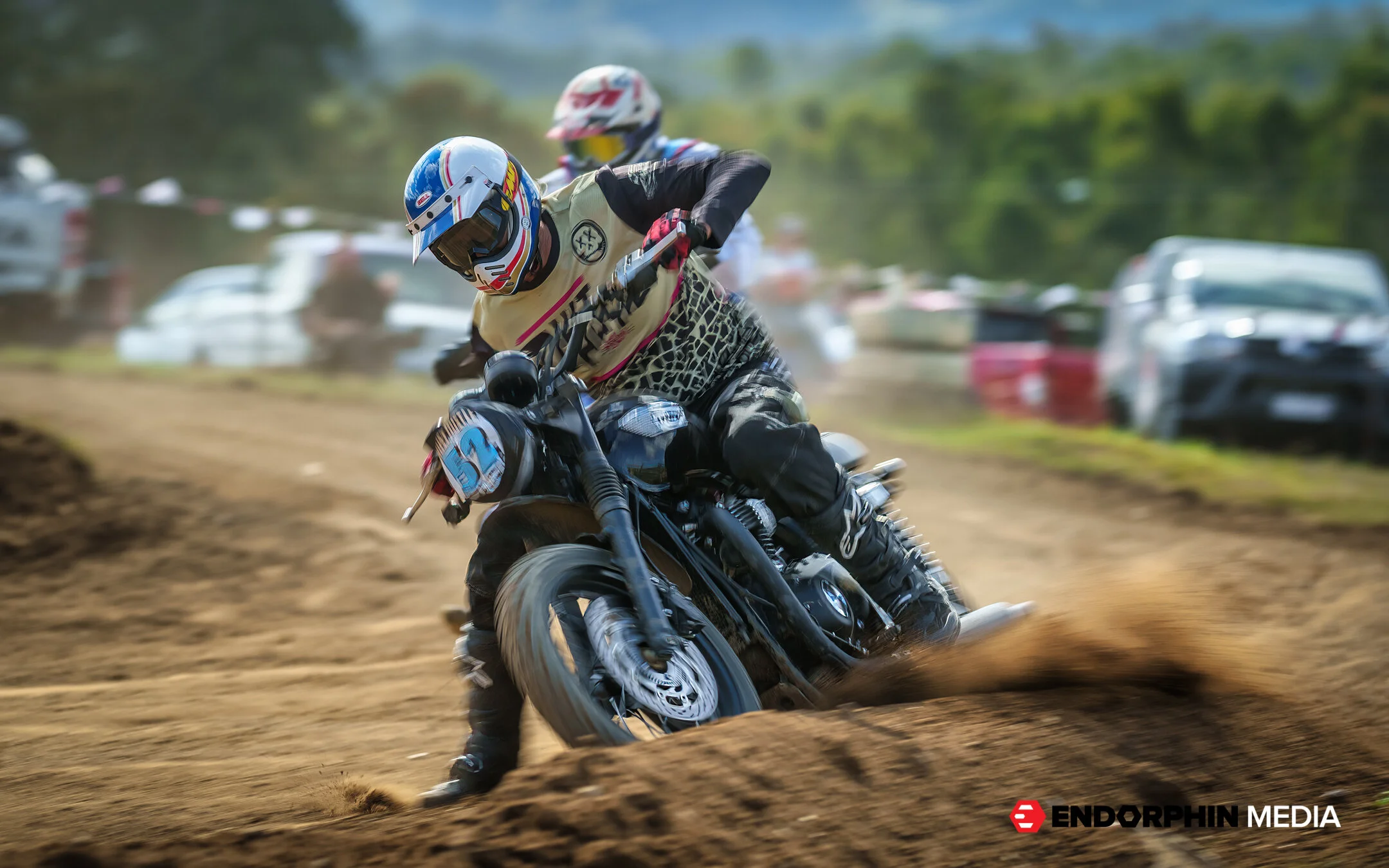 Dusthustle QMP 2021 - 16820-2.jpg