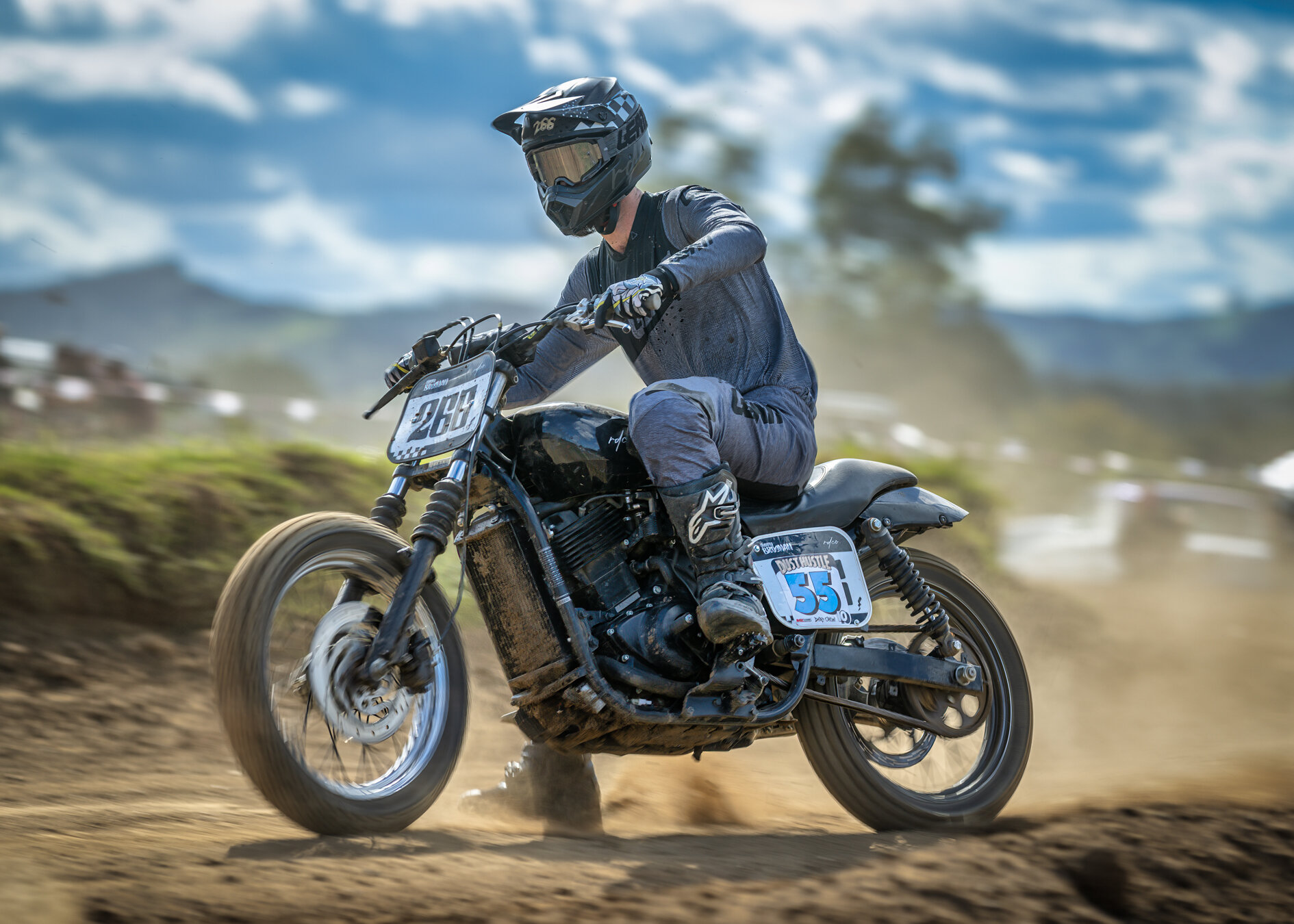 Dusthustle QMP 2021 - 16861-2.jpg