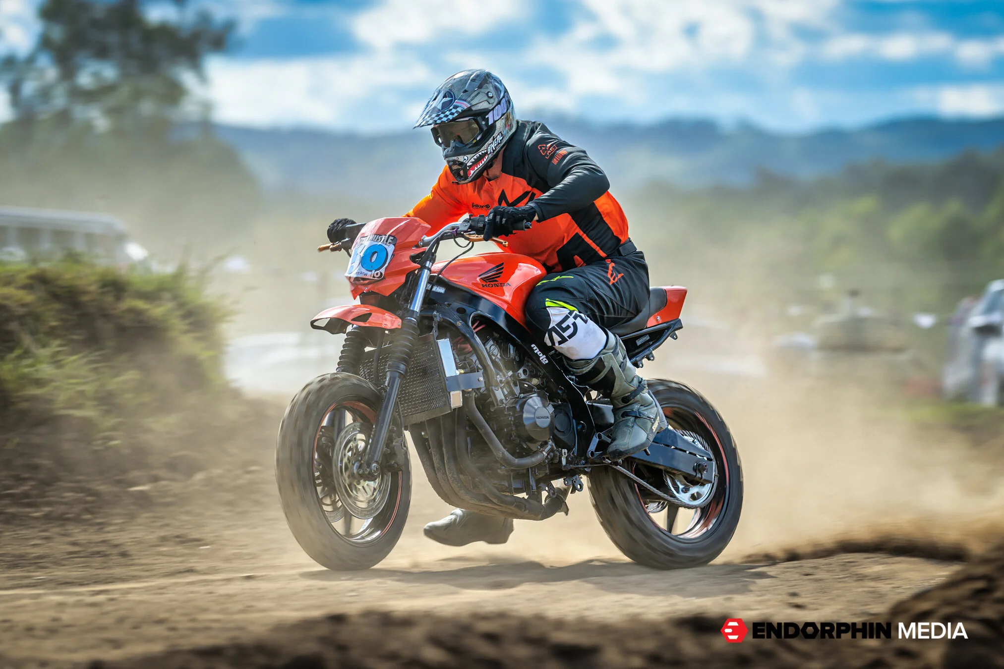 Dusthustle QMP 2021 - 16864-2.jpg