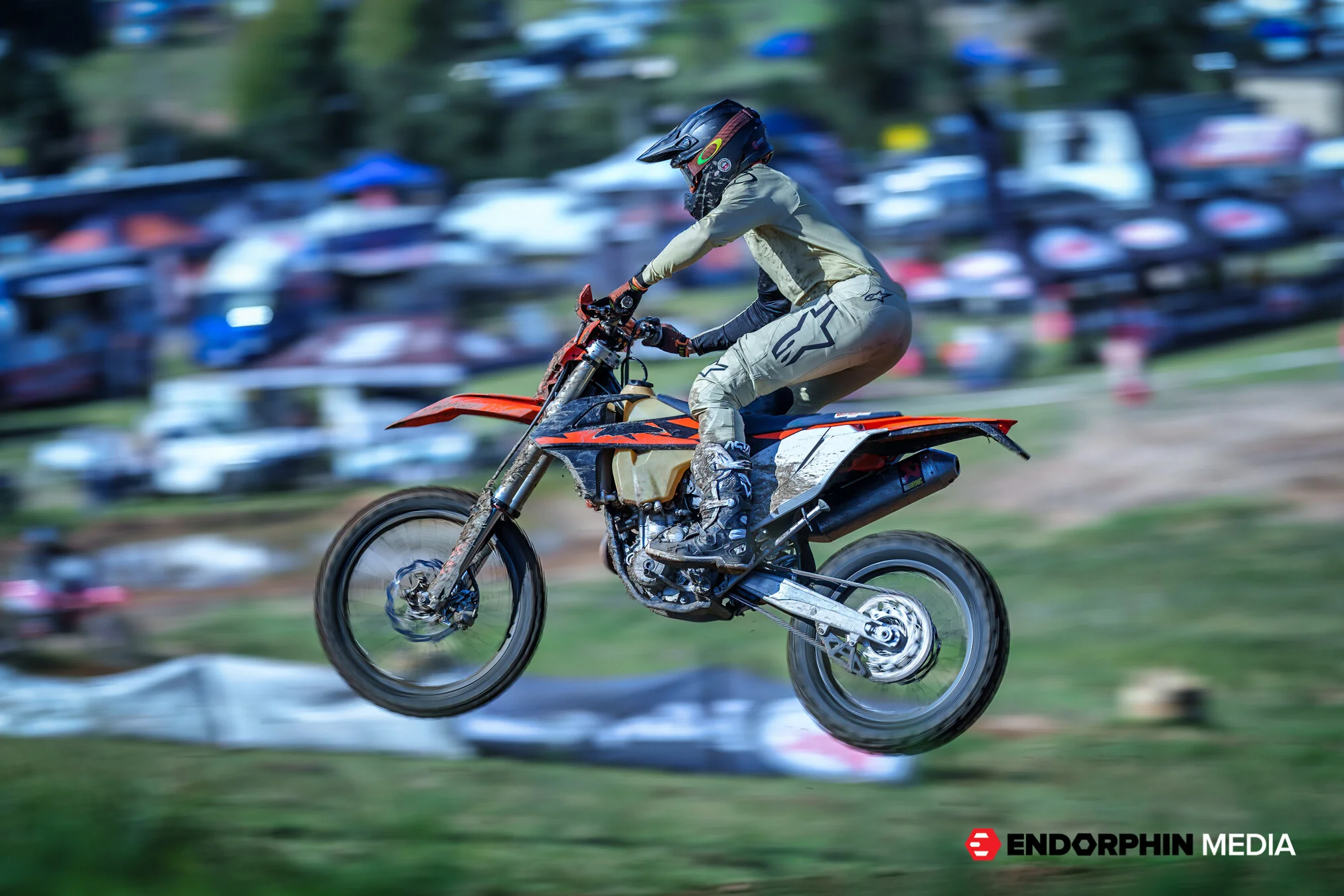 Dusthustle QMP 2021 - 17040-2.jpg