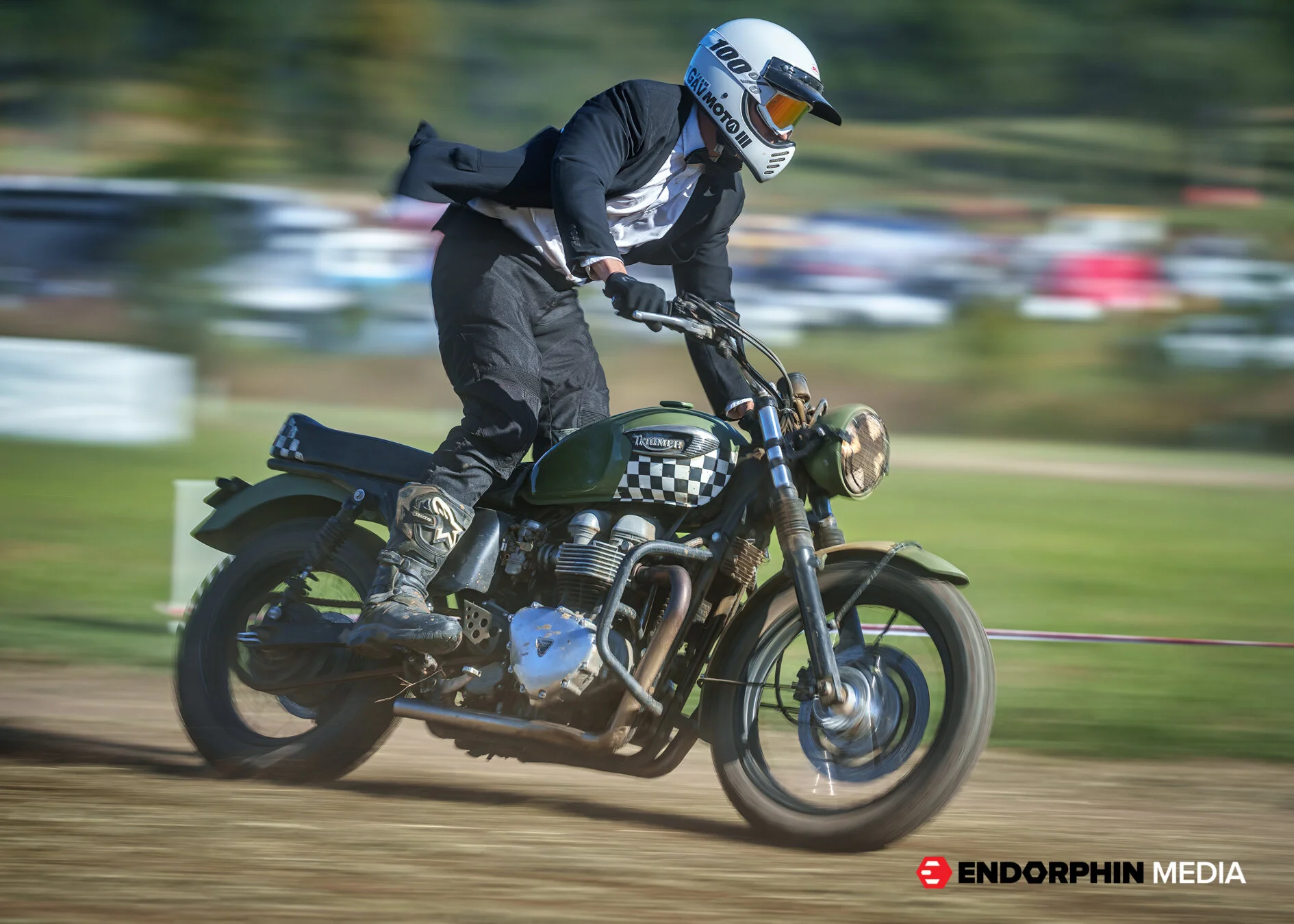 Dusthustle QMP 2021 - 17102-2.jpg