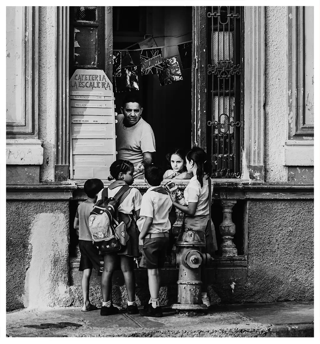street-moments-05.webp