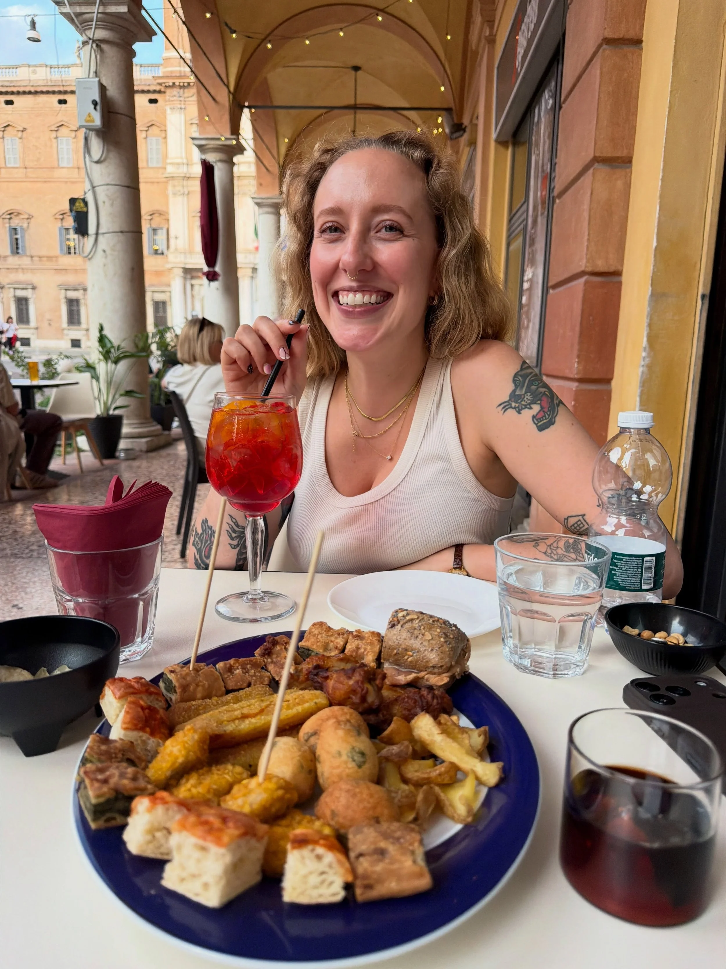 emilia-romagna! separate food post TK, for now here&rsquo;s some other stuff we did/saw in bologna and modena

morning view from our hotel

cat spotting

we forgot to take photos together outside of the hotel elevator

other people taking selfies wit