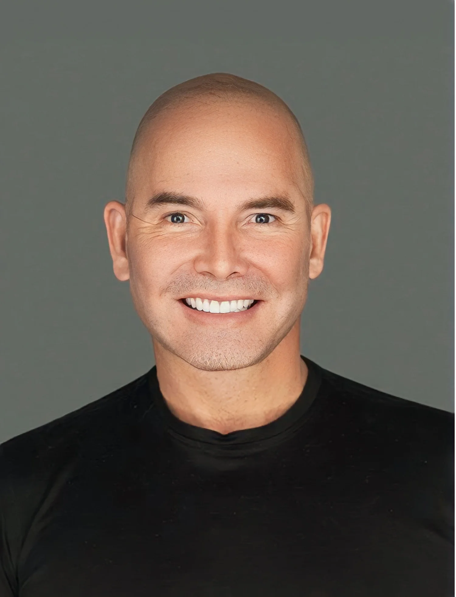 4 Beauty Aesthetics Institute For Plastic Surgery: Dr. Constantino Mendieta Meet the 4Beauty Medspa Doctor's and Nurse's — 4Beauty Medspa