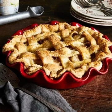 Emile Henry Pie Dish.jpg