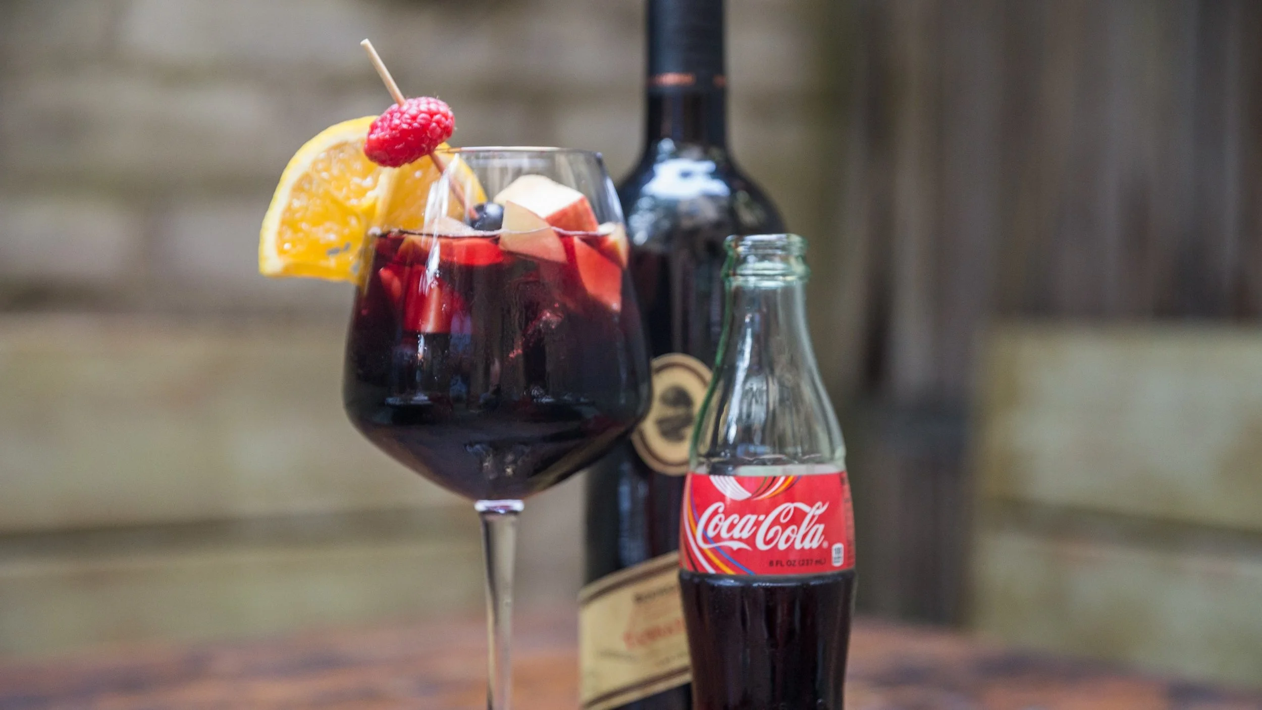 The Best End-of-Summer Cocktail Is Just Two Ingredients | GQ