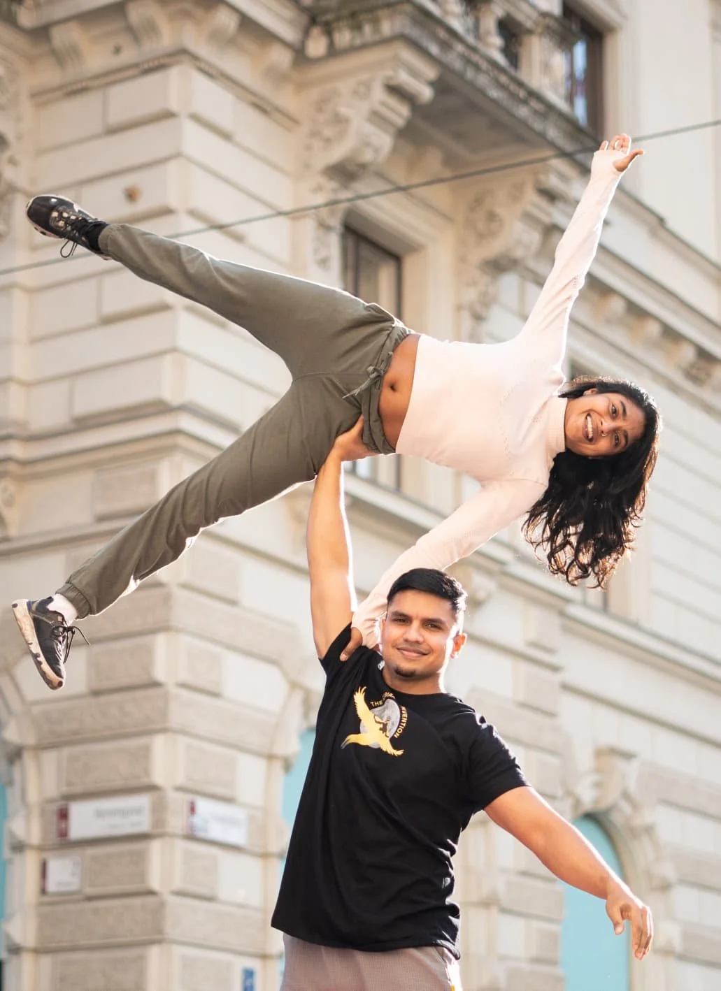 Acro for Intermediates - Level 1 & 2 - 7 Weeks