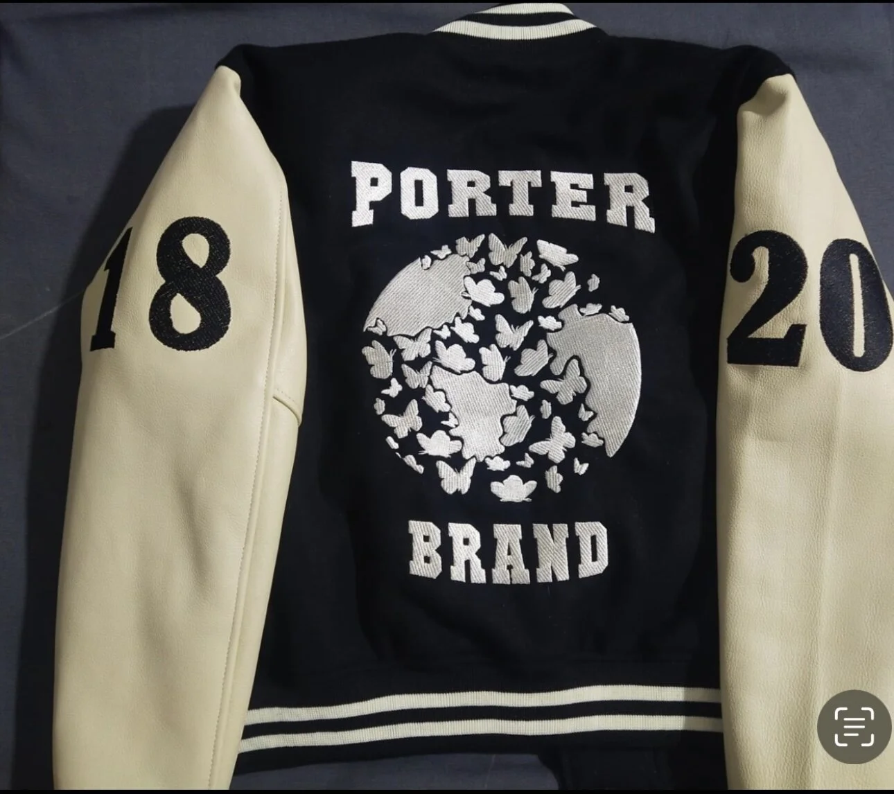 5631ADEC-2EA8-4974-9613-B6FDCE742E26