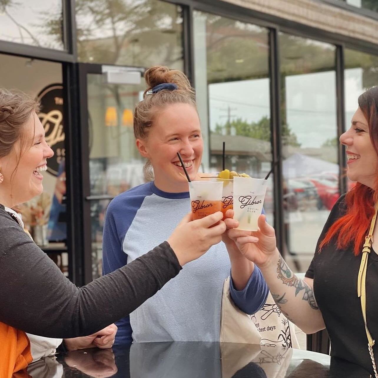 We have another great week of events for you, Oshkosh!

🃏Thursday | Cribbage Club 5-9 pm
🍹Friday | Cocktail Hour 4-8 pm
🔪Saturday | Murder Mystery Dinner ft. @fifthwardbrewing beers on tap 7-10 pm

(tickets available here: https://www.laughablepro