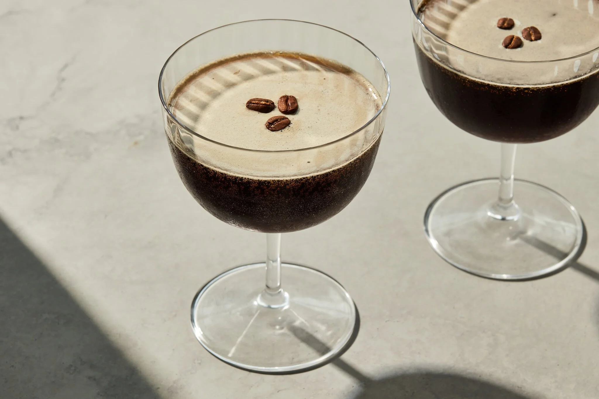 🍷🍸 Wine Down with us this Friday, here at The Gibson Social Club! Only 2 days away&mdash;get your tickets by clicking the link in our bio ! 🎟️

✨ Specialty Cocktails
Espresso Martini ☕
PB&amp;J Old Fashioned 🍇🥃
Apple Cranberry Mule 🍒🍹

✨ NA Co