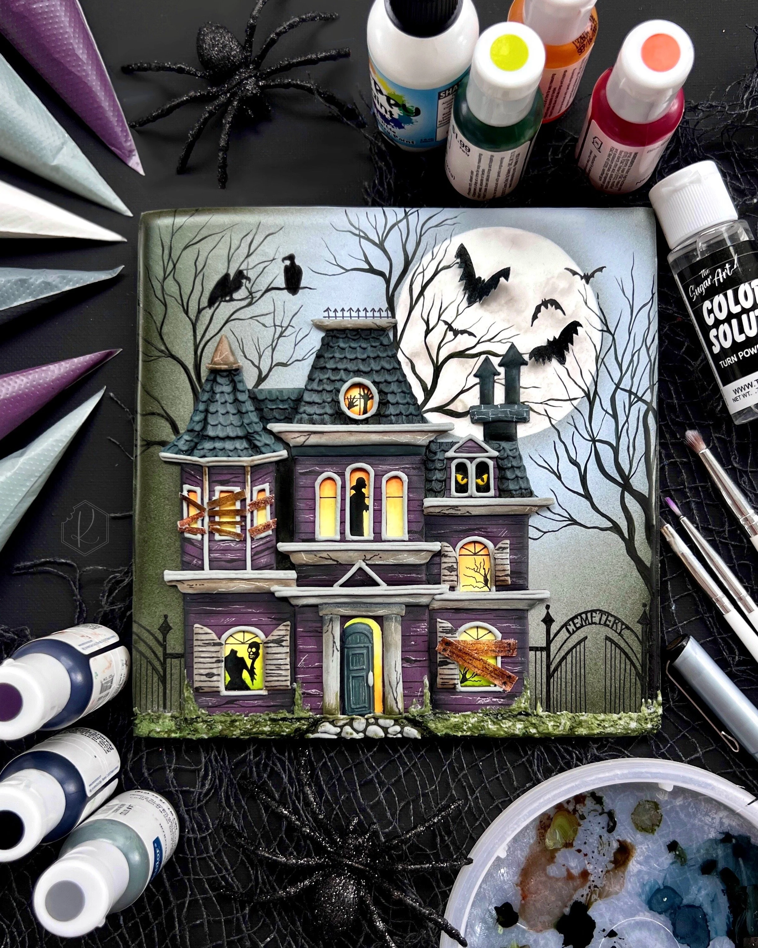 "Midnight Manor" Advanced Online Kookie Class