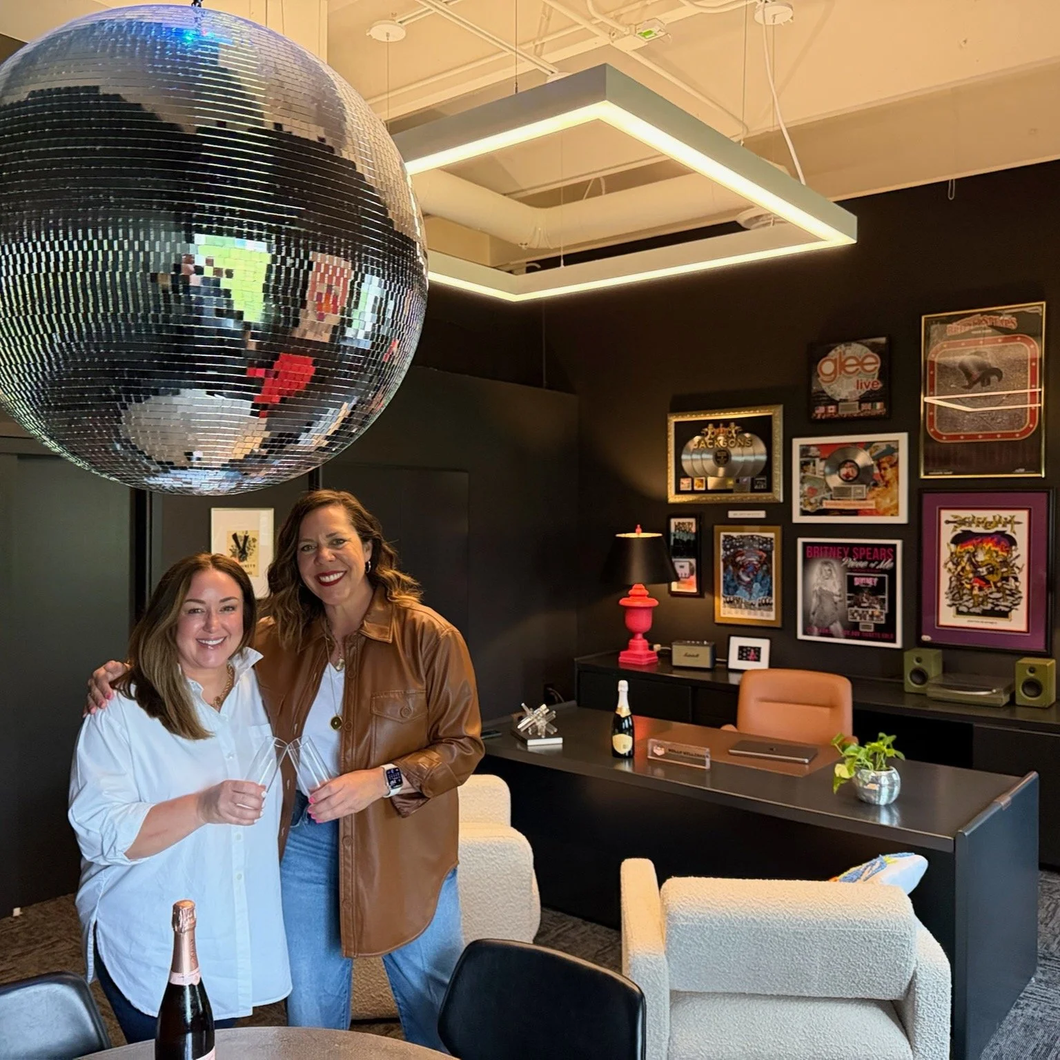 The best part of this project wasn't just the finished space.

It was taking @mollycbwilliams vision, blending it with mine, and bringing something to life that truly reflects who she is and what The Bright Spot stands for.

A year later, it's bitter