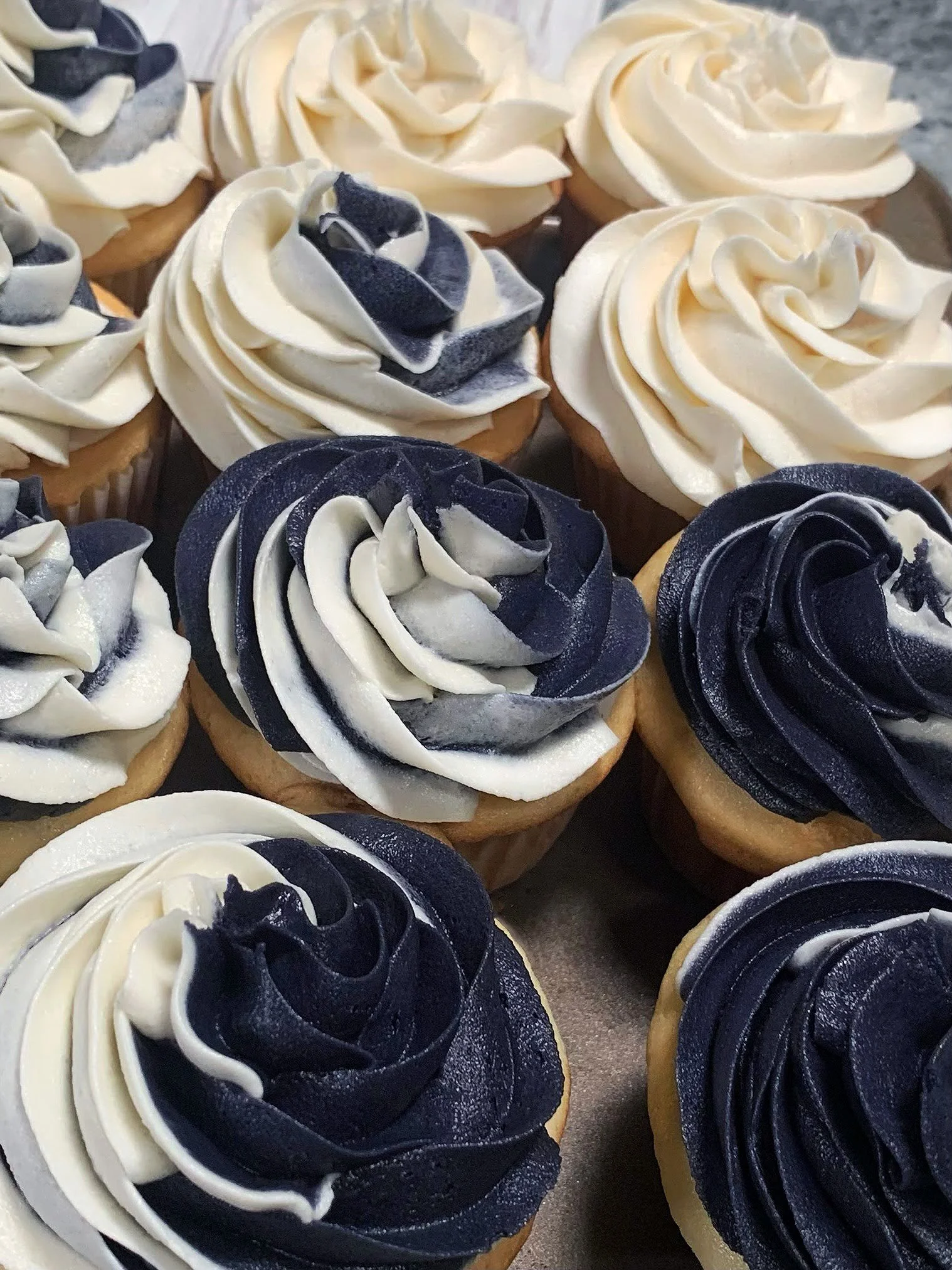 cupcakes black and white icing.jpg