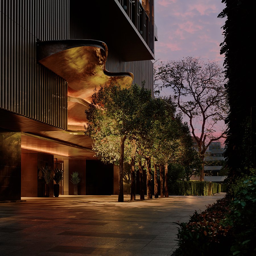 aman_nai_lert_bangkok_hotel_exterior_03524_900x900.jpg