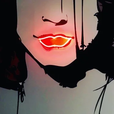 #neonlights and #aluminum #enamelled #mariebcros 150*100cm #masterpiece s&eacute;lection @salonautomne 2018 #digitalart #mariebcros