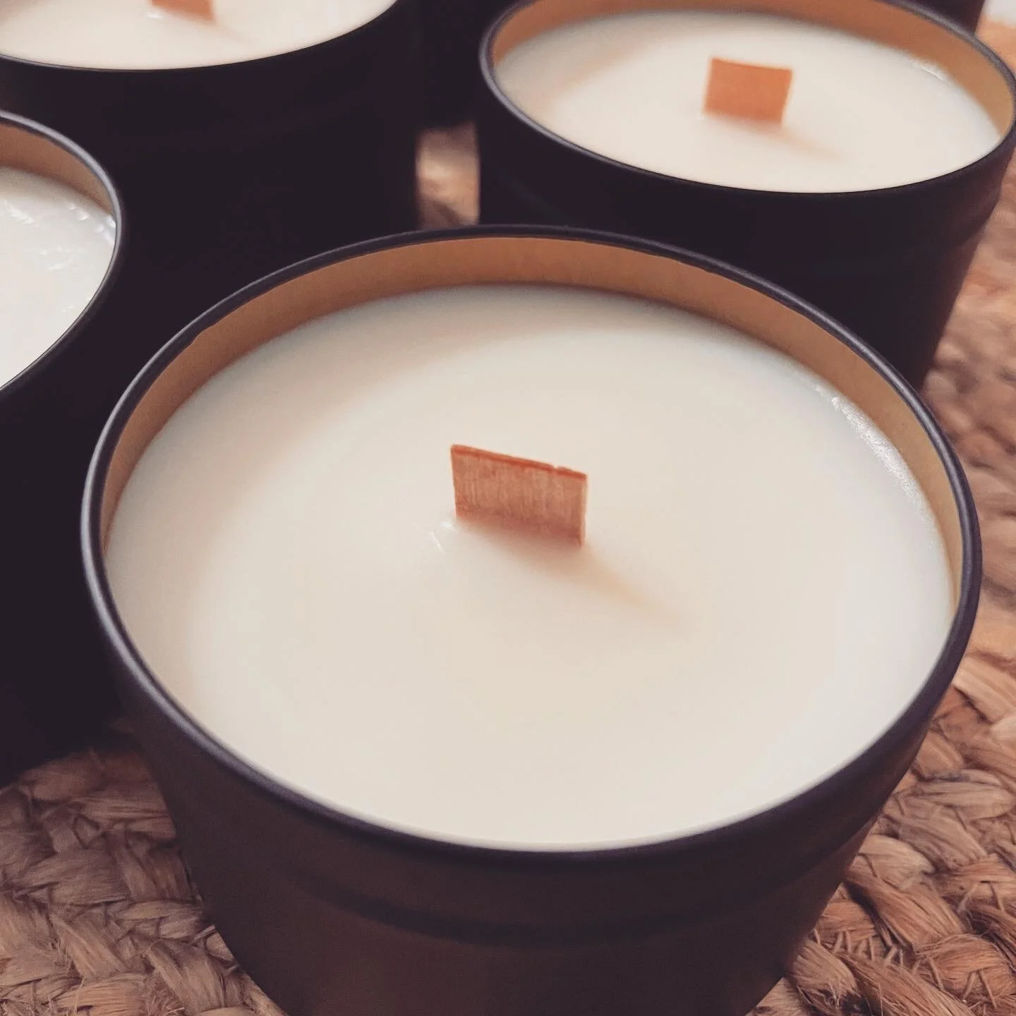 8B56C899-10F7-4C35-802F-10CA14A69418