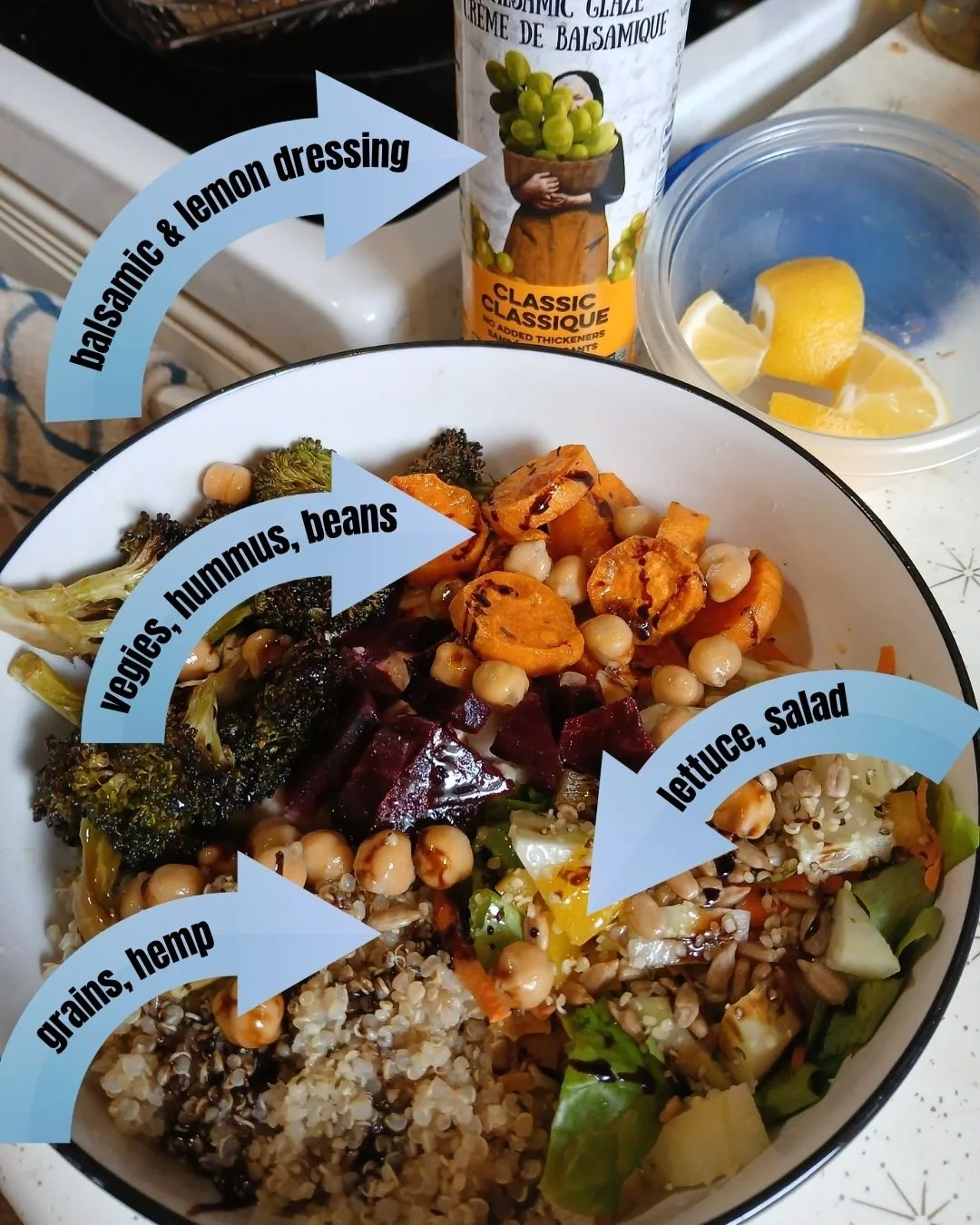 Kitchen sink bowl! 
Who else loves them?
.
They make it easy for me to eat a whole food meal, fast, when I don&rsquo;t have time for meal prep or planning. 
.
So I try to keep leftovers (and, yes, I make more to have leftovers), clean lettuce, and co