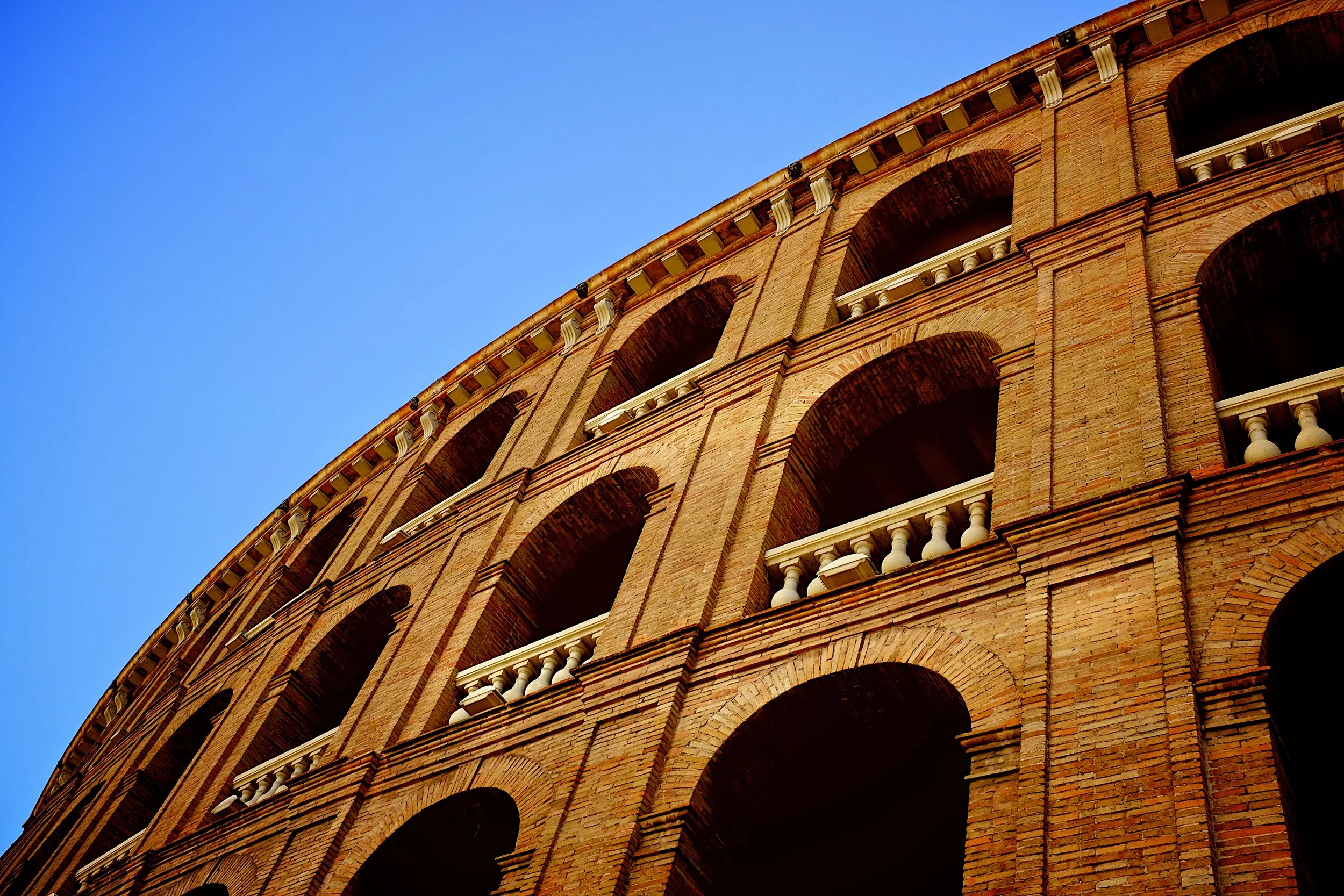 A Warm and Showery Introduction to Valencia...